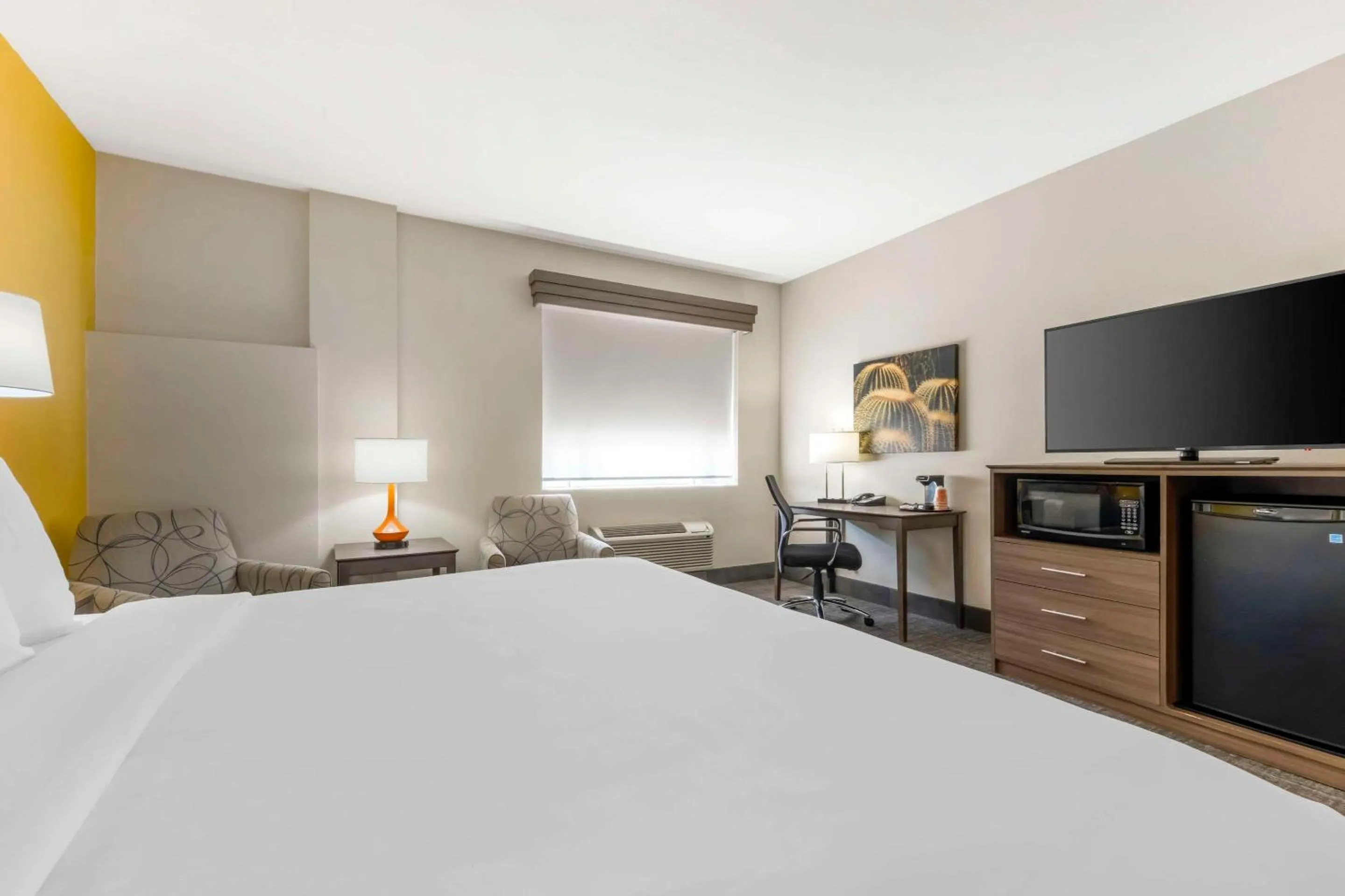 Bedroom, Bed in Comfort Inn