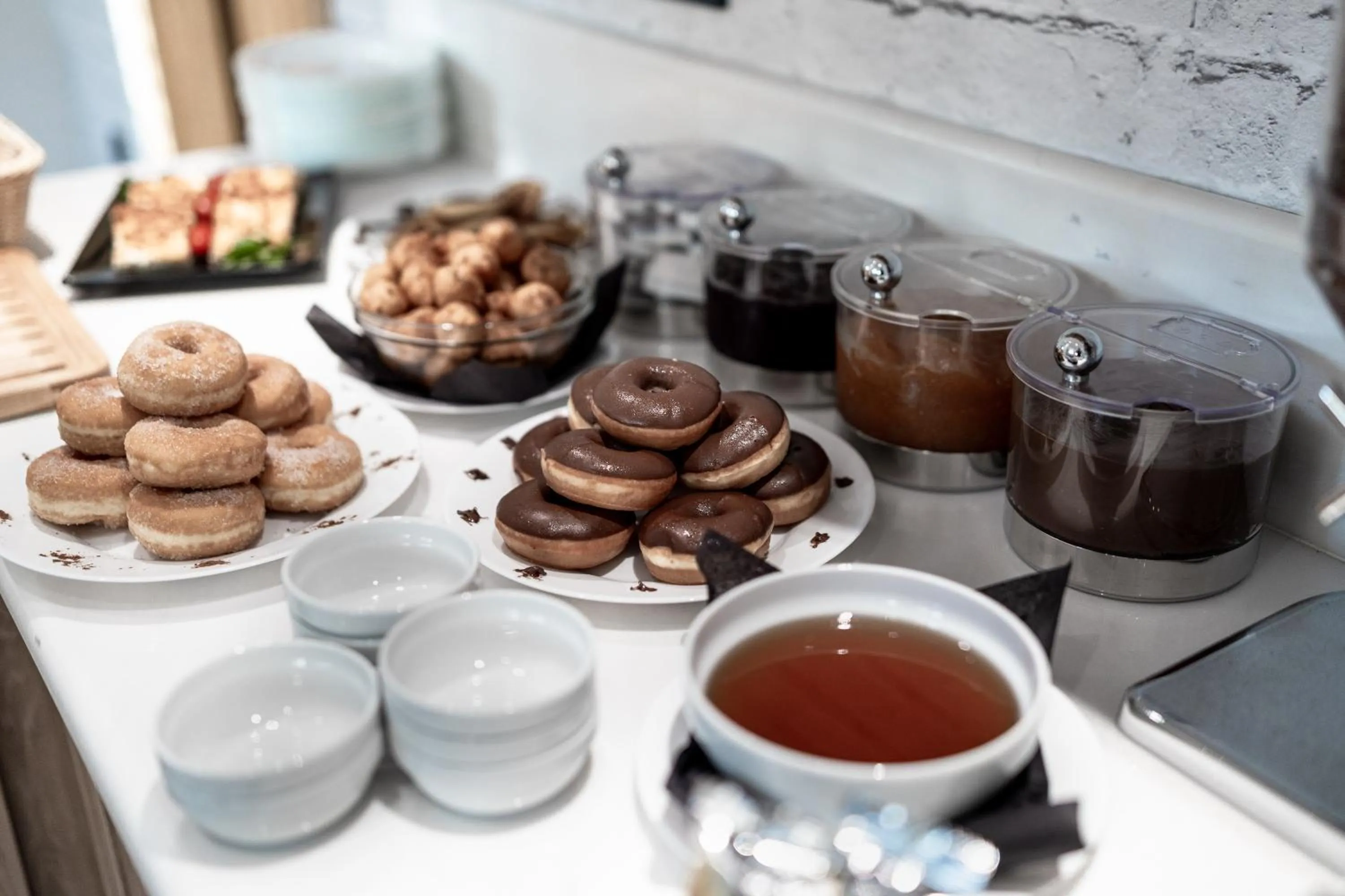 Food and drinks in 31 Doors Hotel