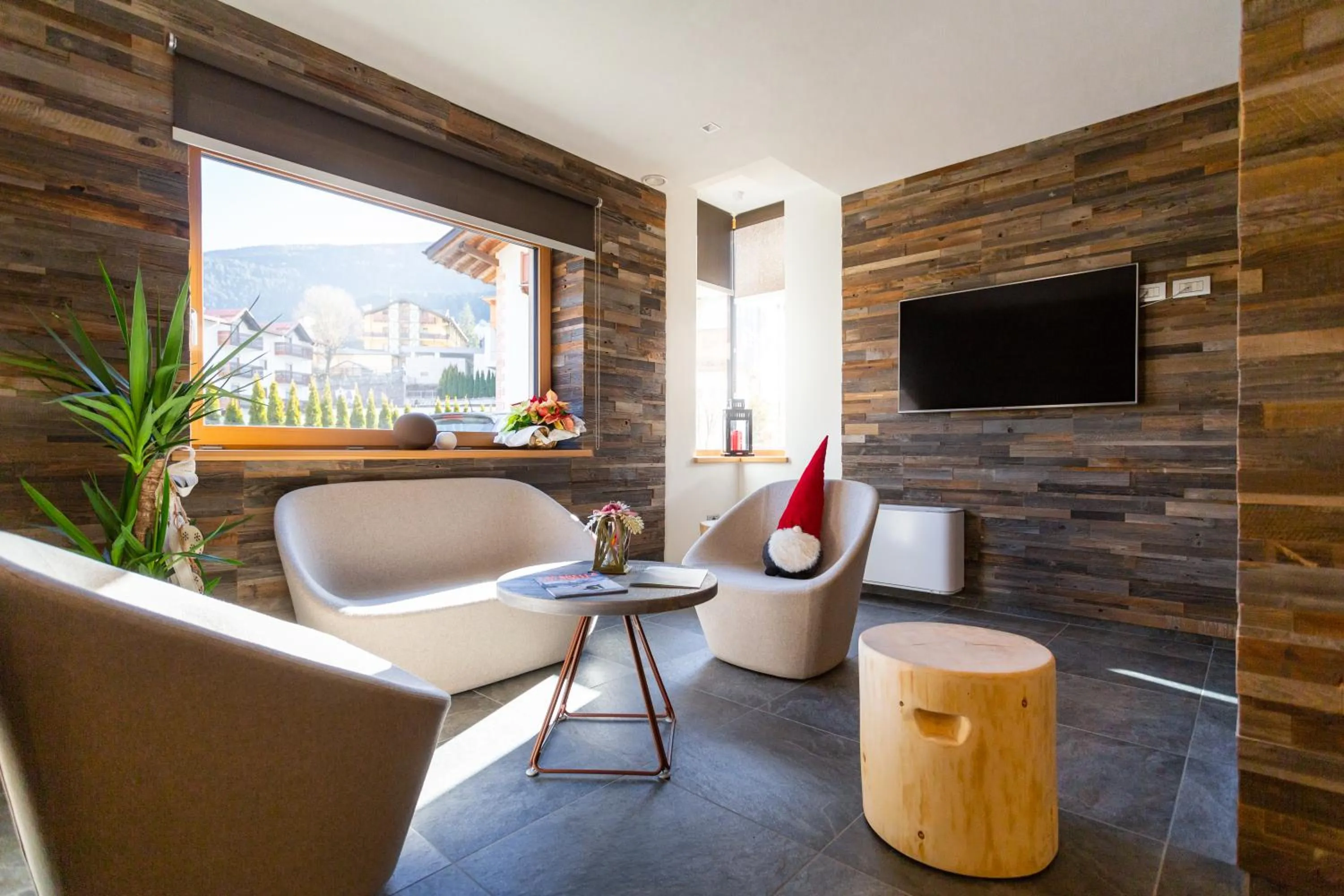 Communal lounge/ TV room in Residence Mille Montagne