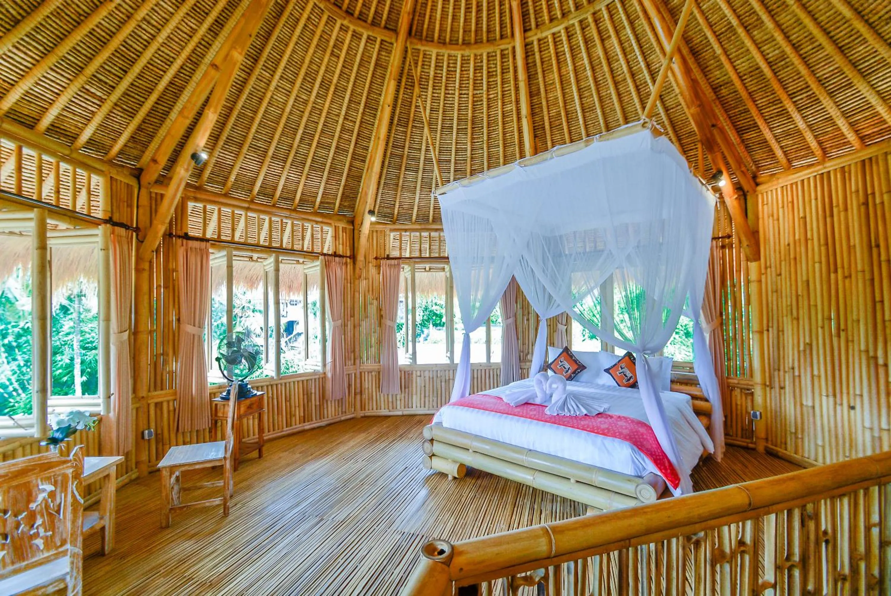 Photo of the whole room, Bed in Le Sabot Ubud