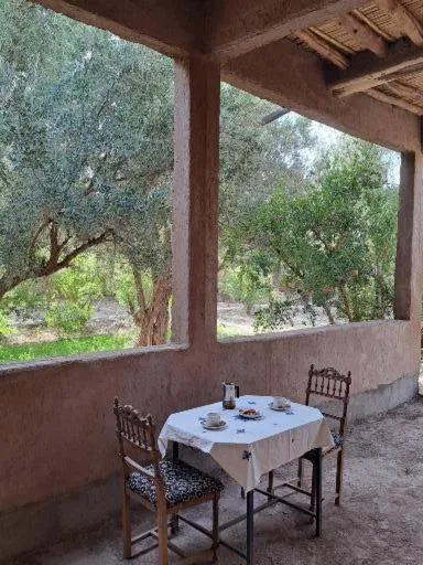 Balcony/Terrace in LE JARDIN DES GRENADIERS