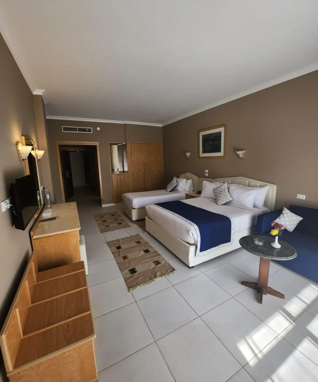 Photo of the whole room, Bed in Regina Resort and Aqua Park Hurghada