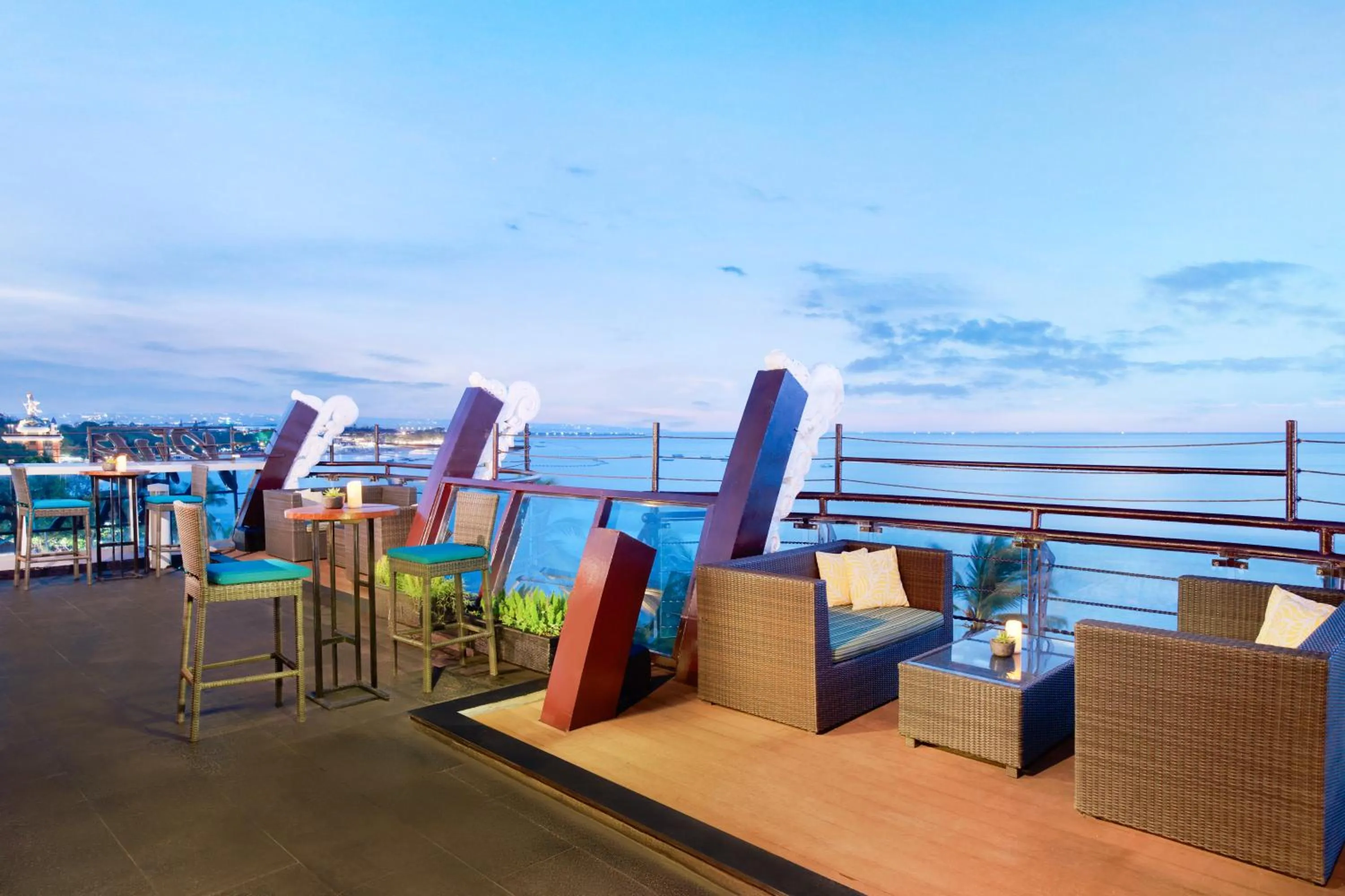 Restaurant/places to eat in The Kuta Beach Heritage Hotel - Managed by Accor