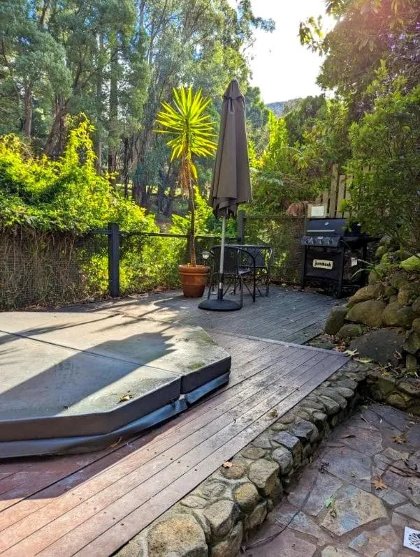 Swimming pool in Forget Me Not Cottages