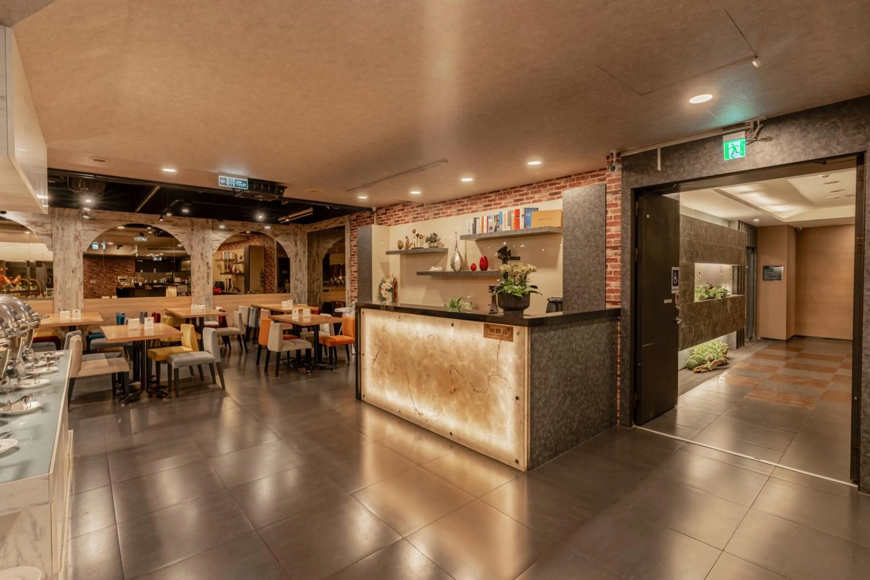 Restaurant/places to eat in Hotel Geight Taipei