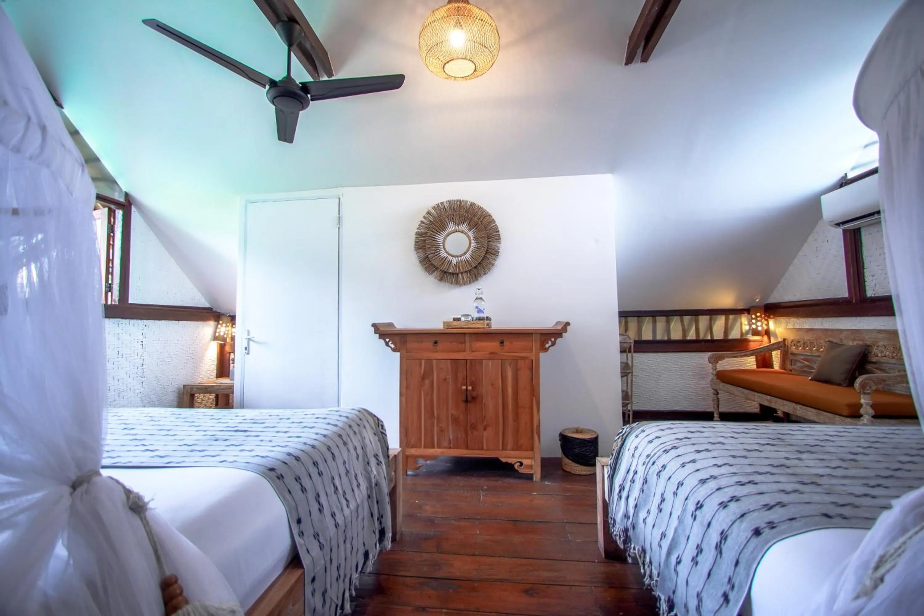 Bed in The Calmtree Bungalows