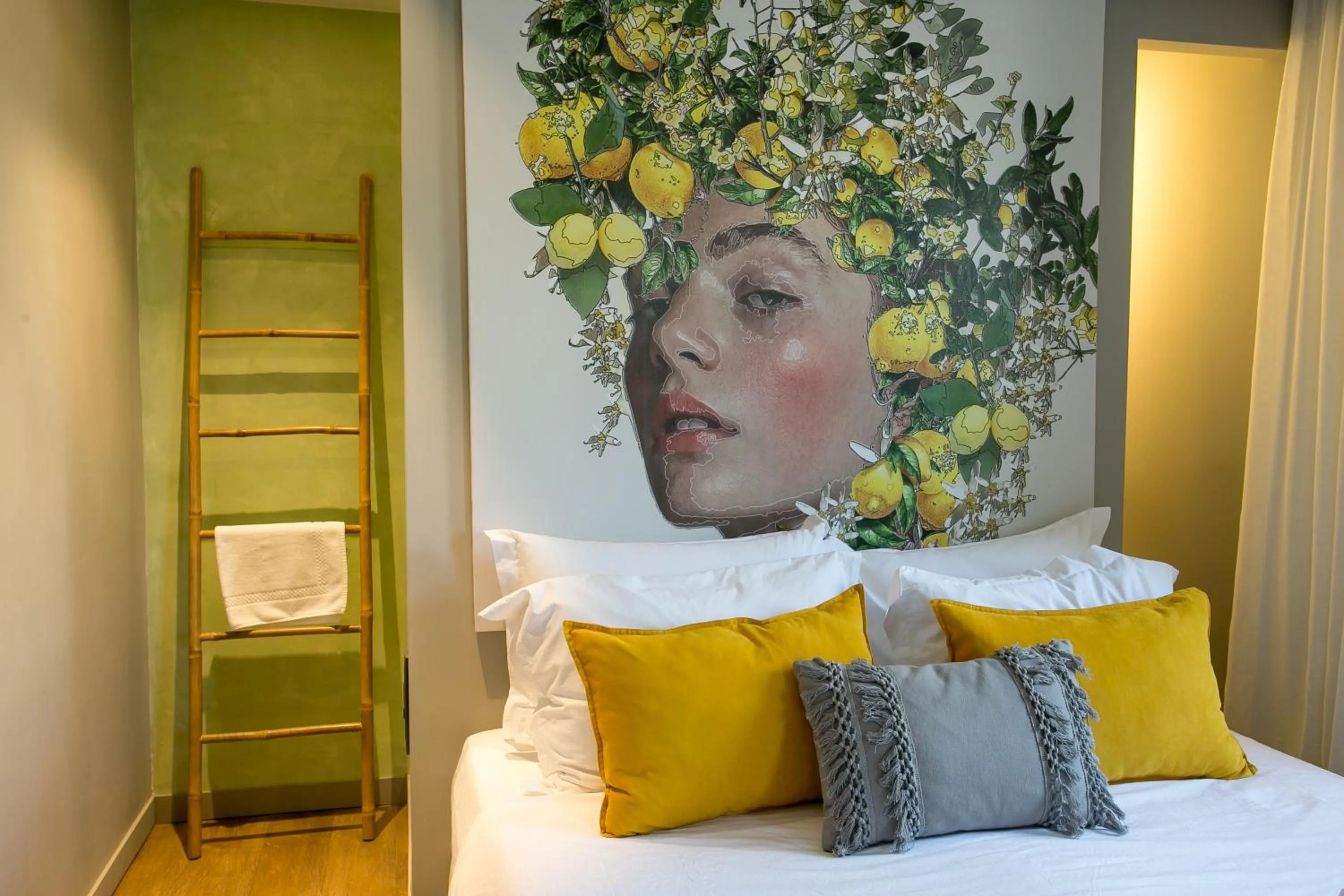 Decorative detail, Bed in Artree Suites