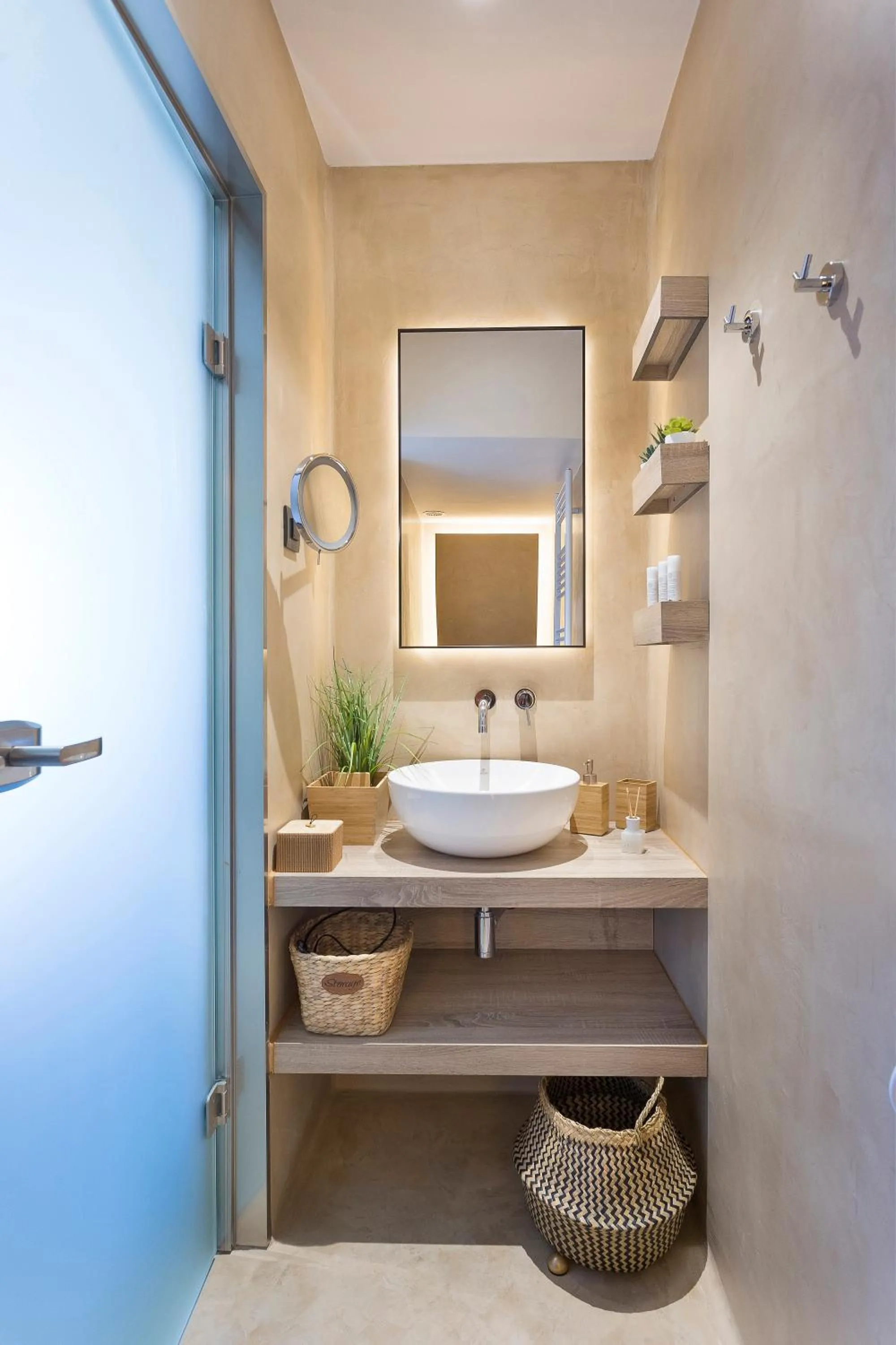 Toilet in Artree Suites