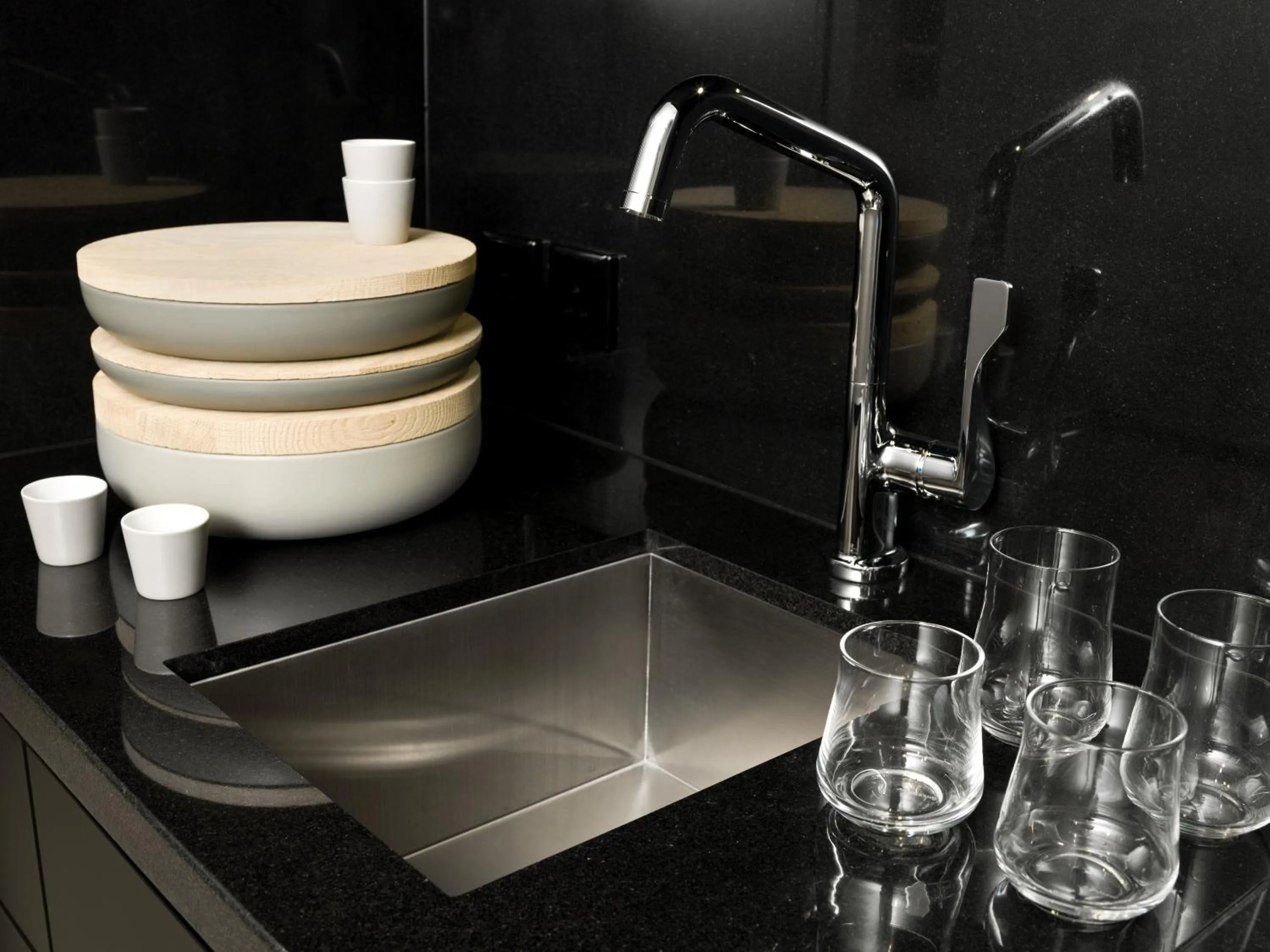 Kitchen or kitchenette in 99 Bonham