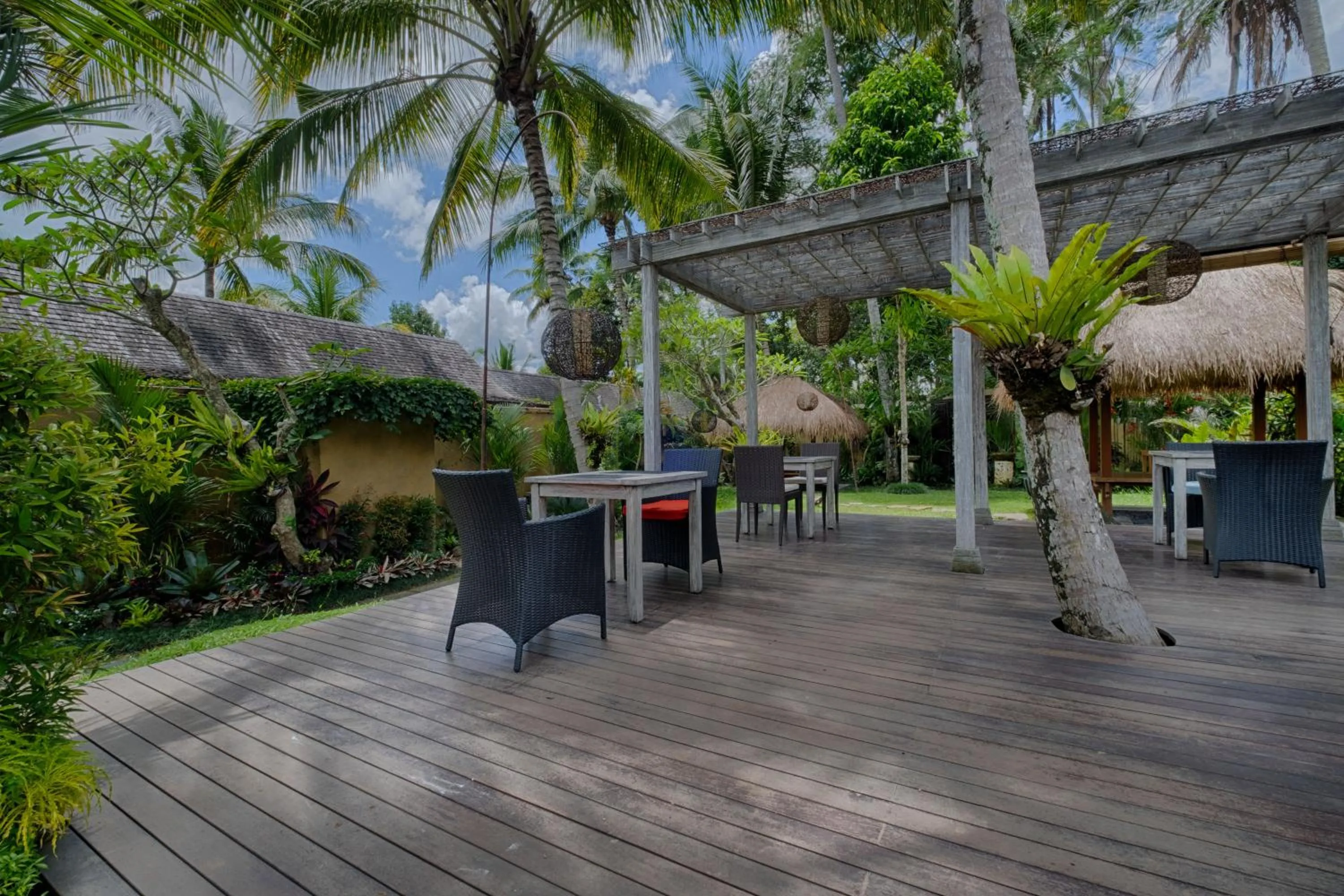 Restaurant/places to eat in Ubud Padi Villas