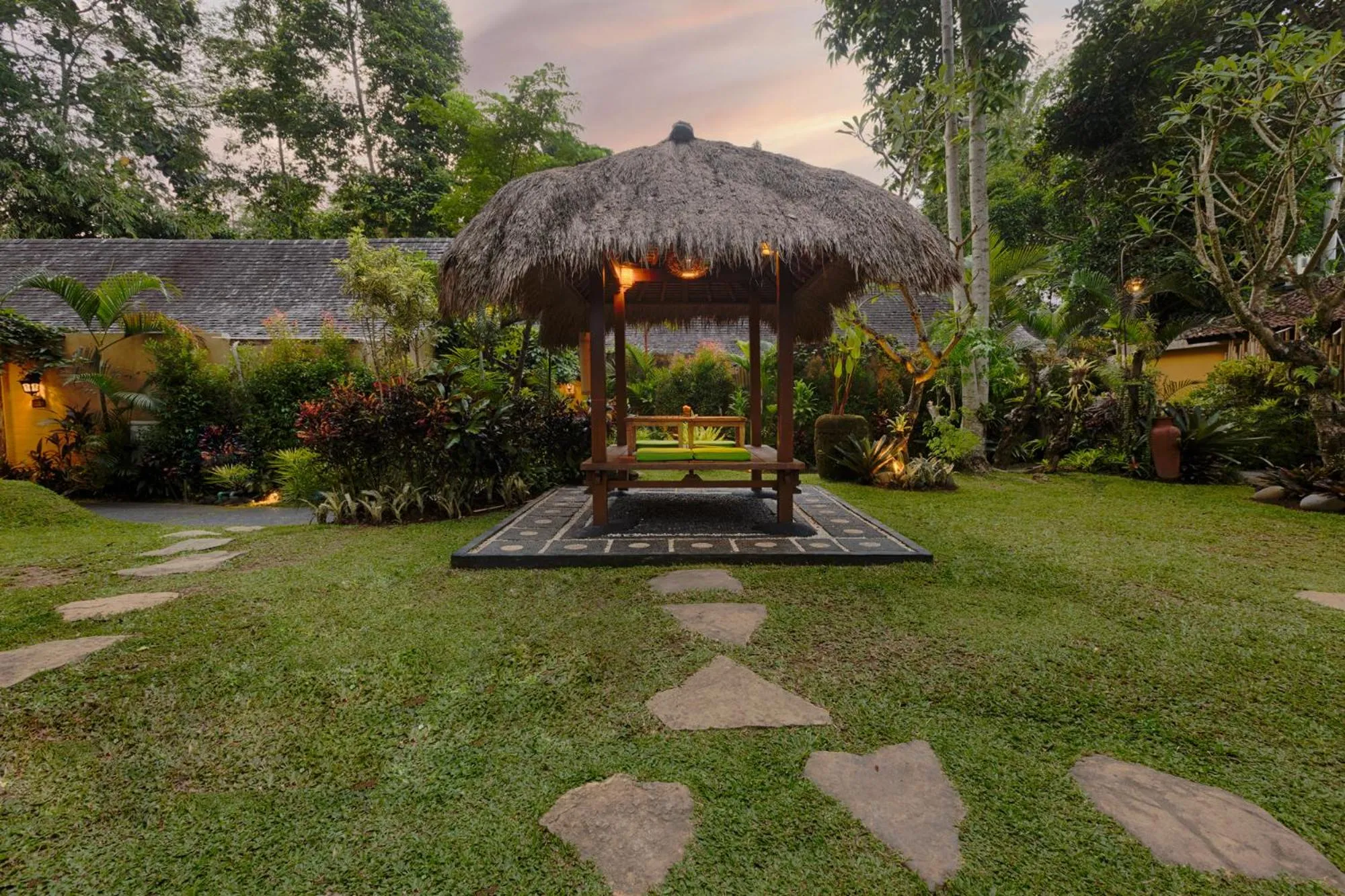 Restaurant/places to eat in Ubud Padi Villas