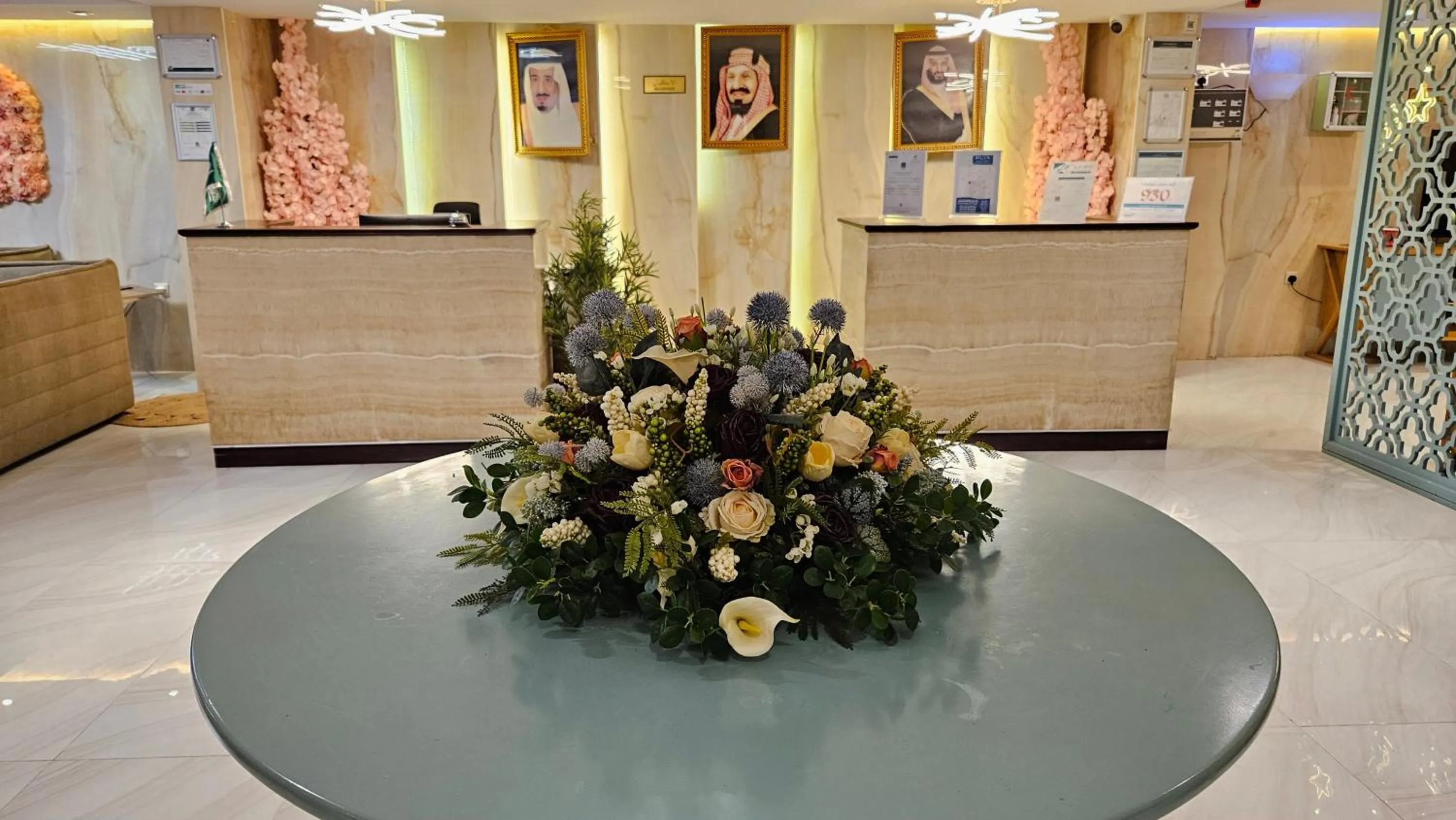 Lobby or reception in Rahhal AlBahr Serviced Apartments