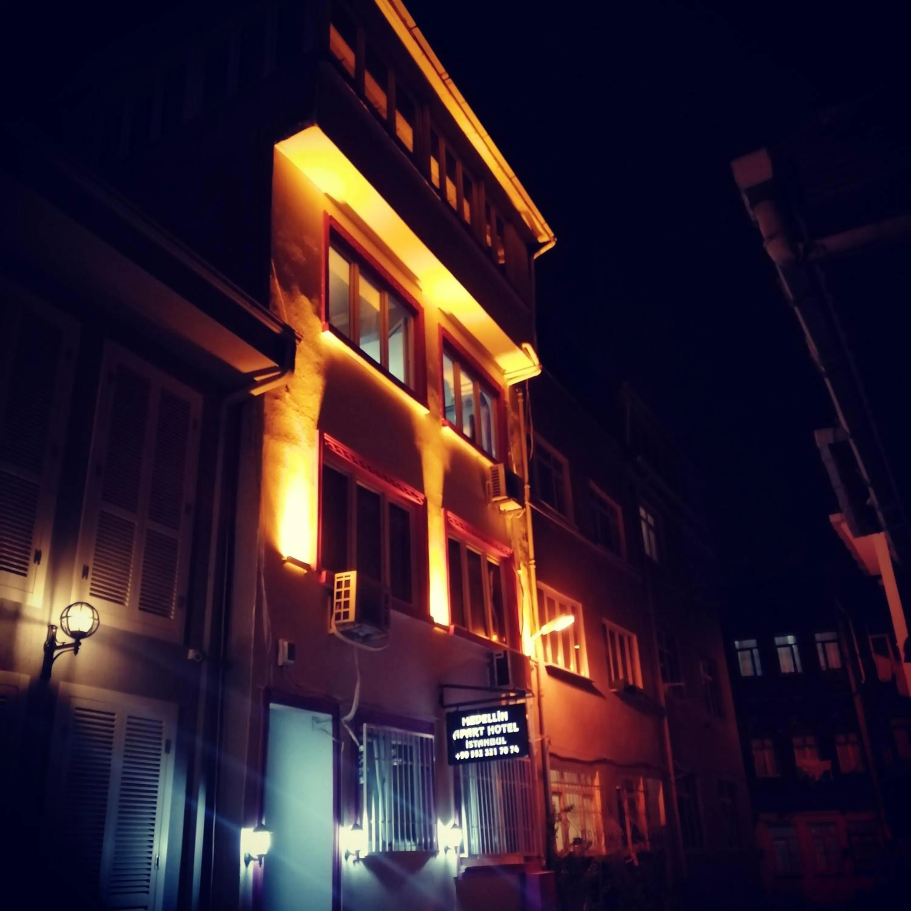 Property building in Medellin Apart Hotel Istanbul