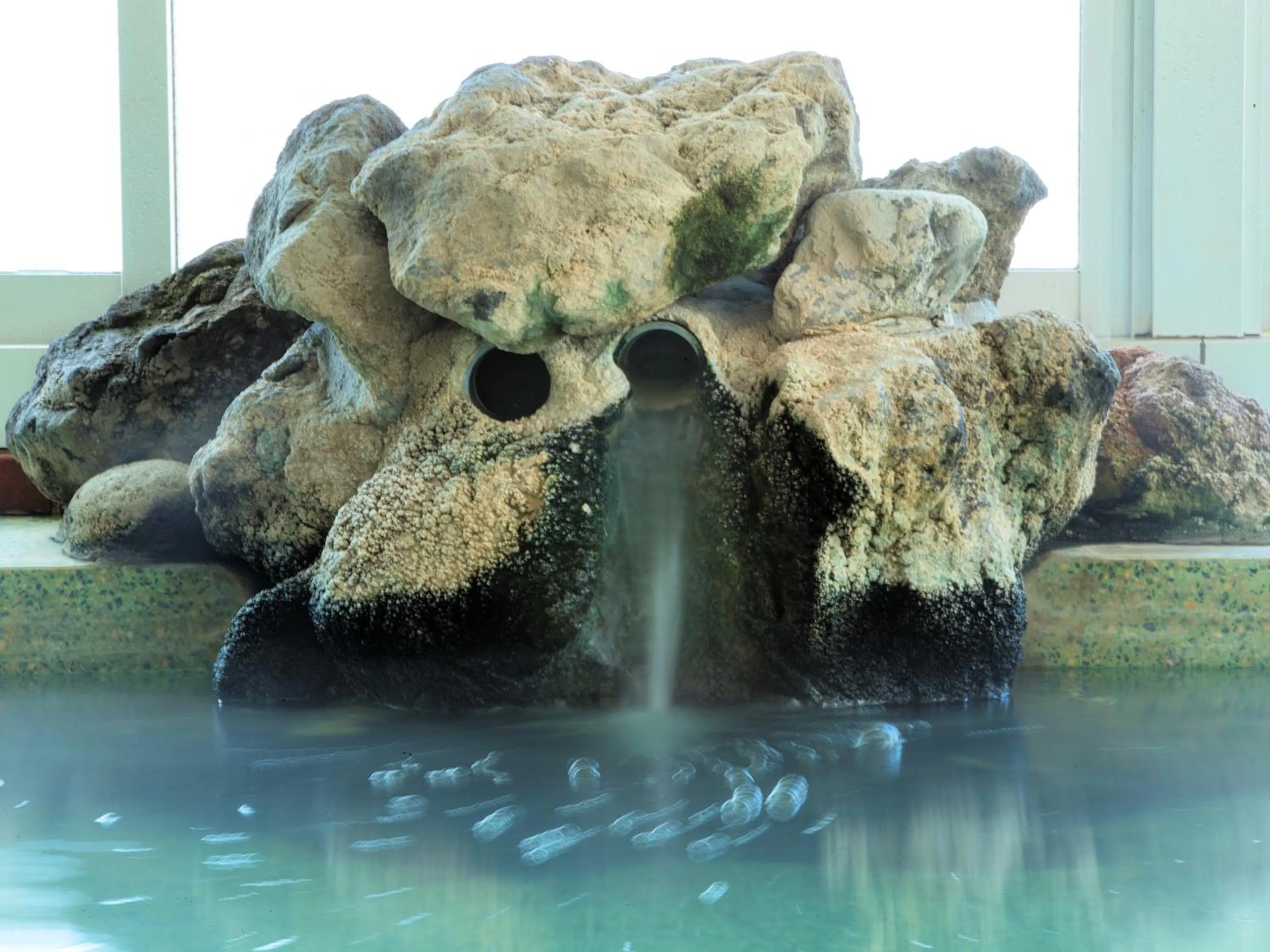 Hot Spring Bath in Yunoyado Mochizuki