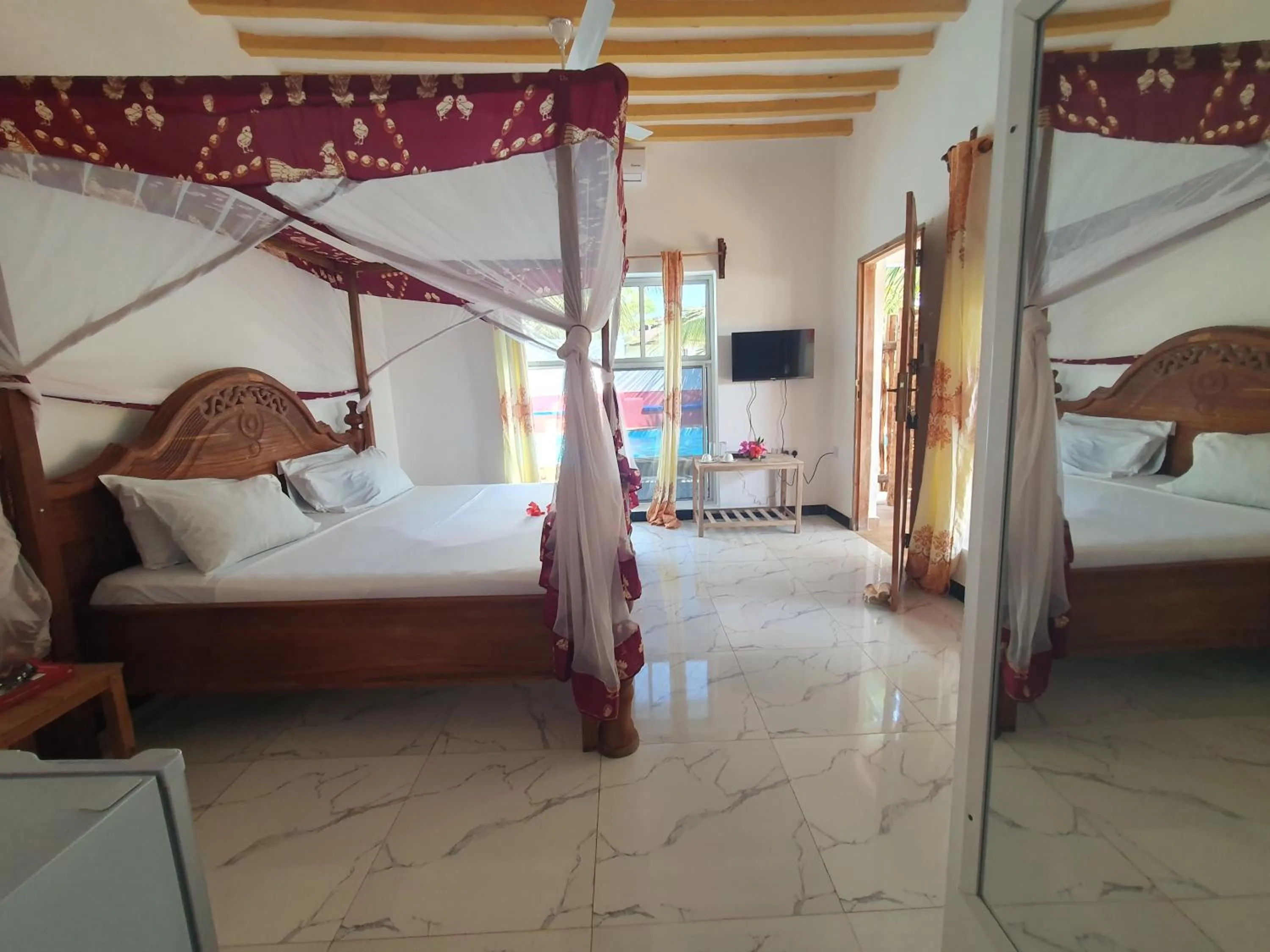 View (from property/room), Bed in BARIDI VILLA