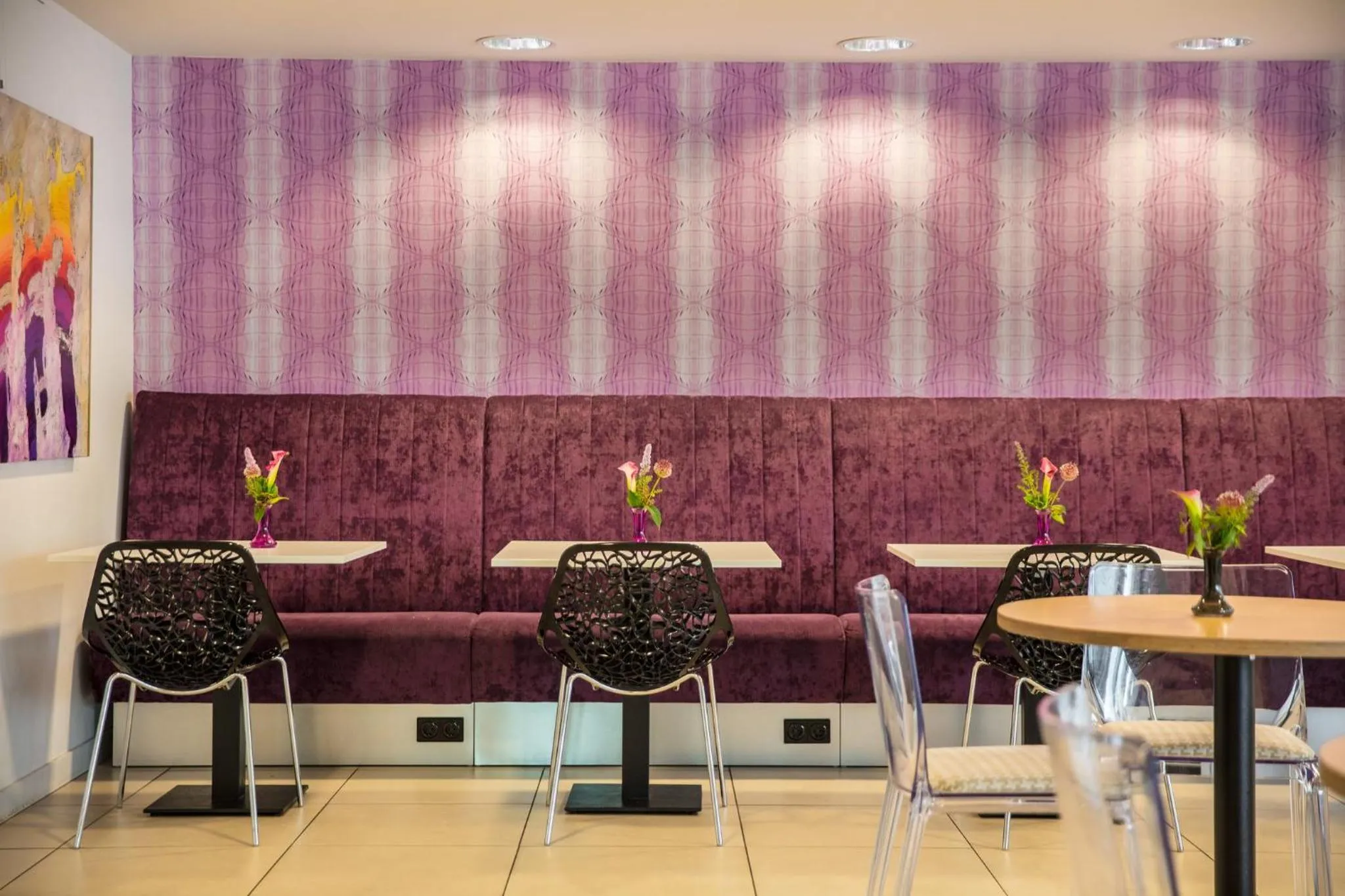Restaurant/places to eat in Holiday Inn Express Arnhem by IHG