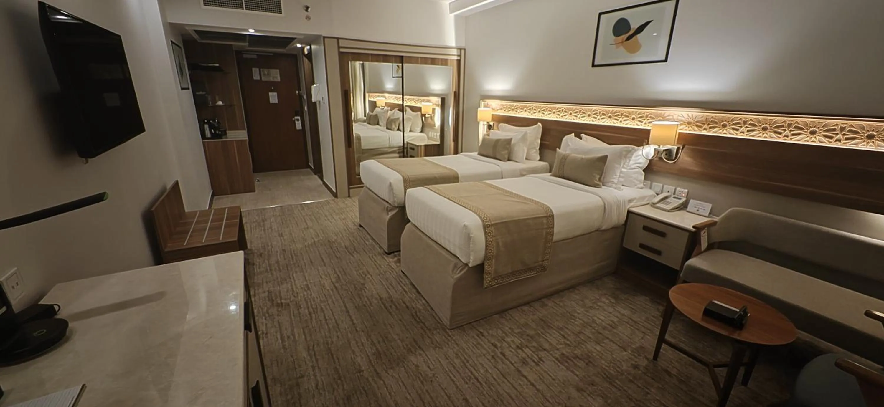 Bed in Le Bosphorus Hotel - Waqf Safi