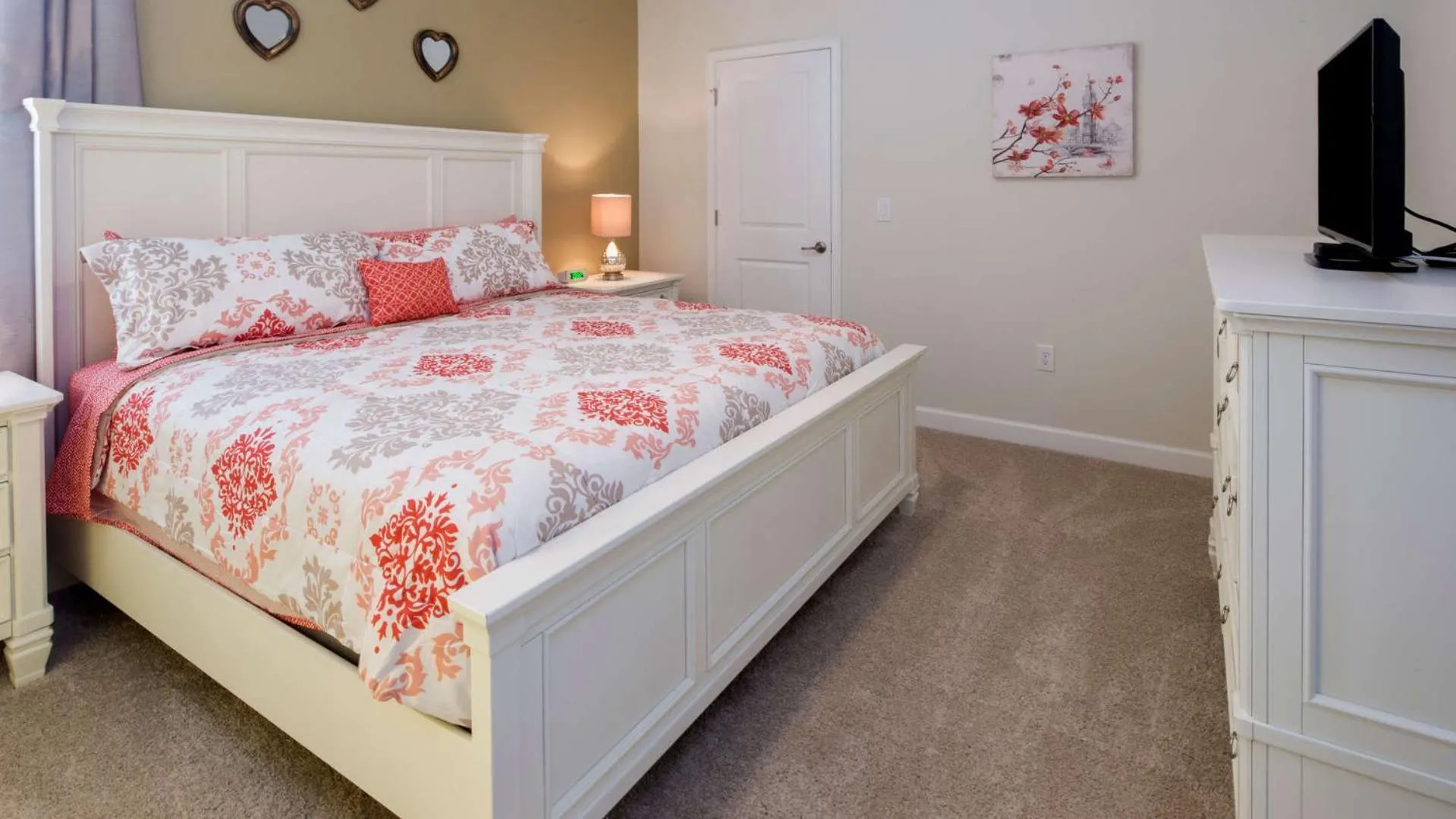 Bedroom, Bed in Mickeys Hideaway - 5 bed ChampionsGate pool home