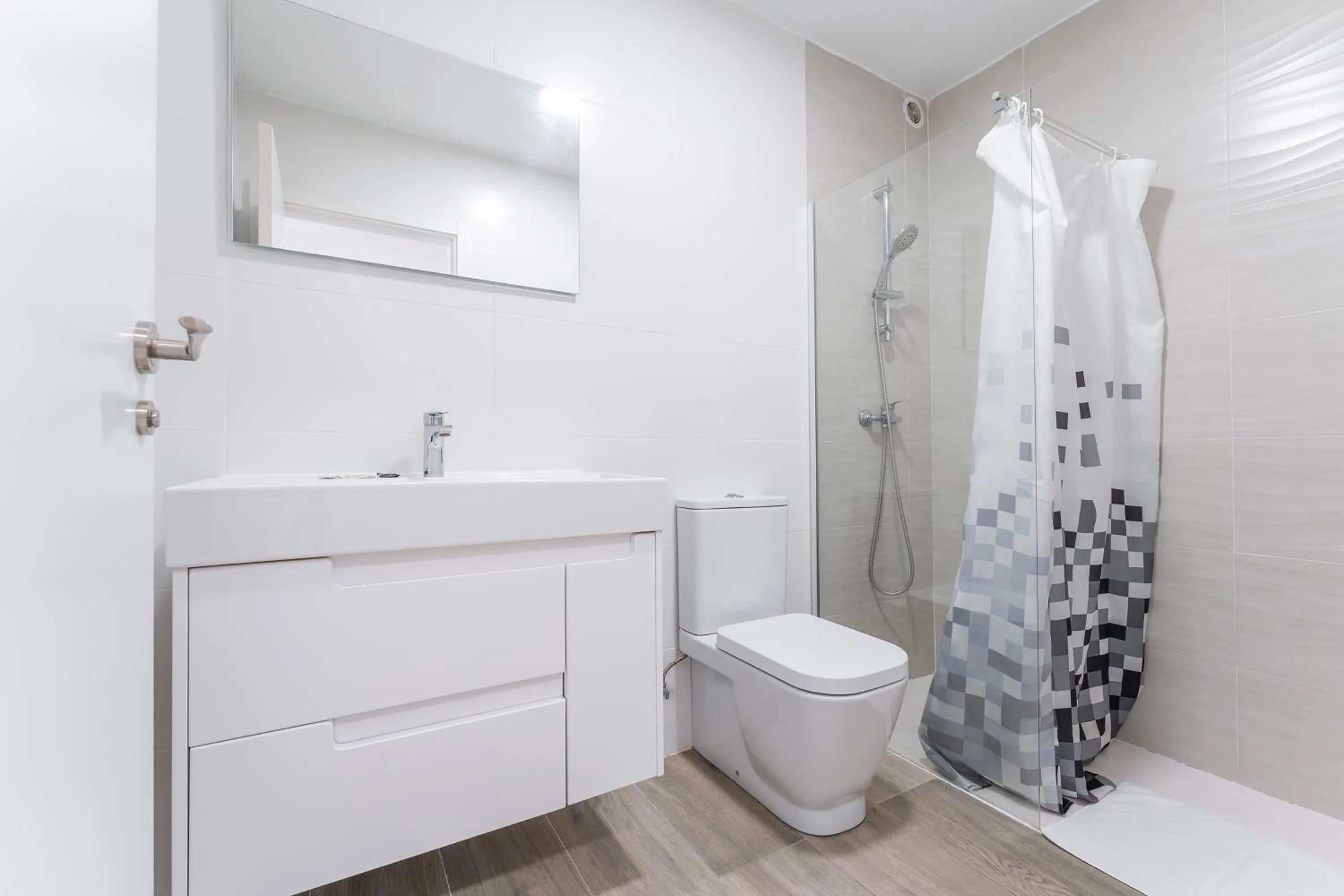 Shower in Estudios los Arcos