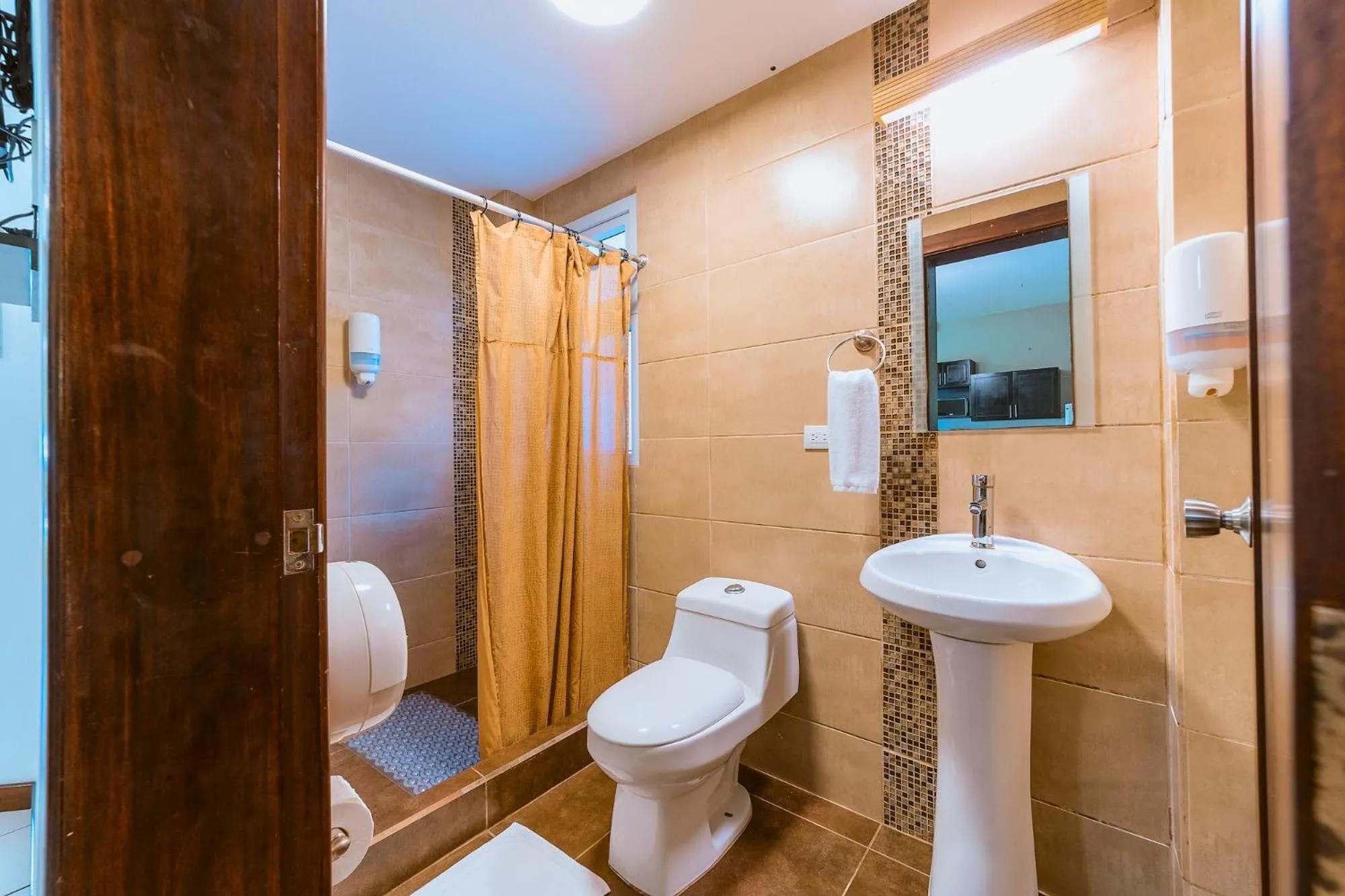 Shower in Terrazas del Caribe Hotel