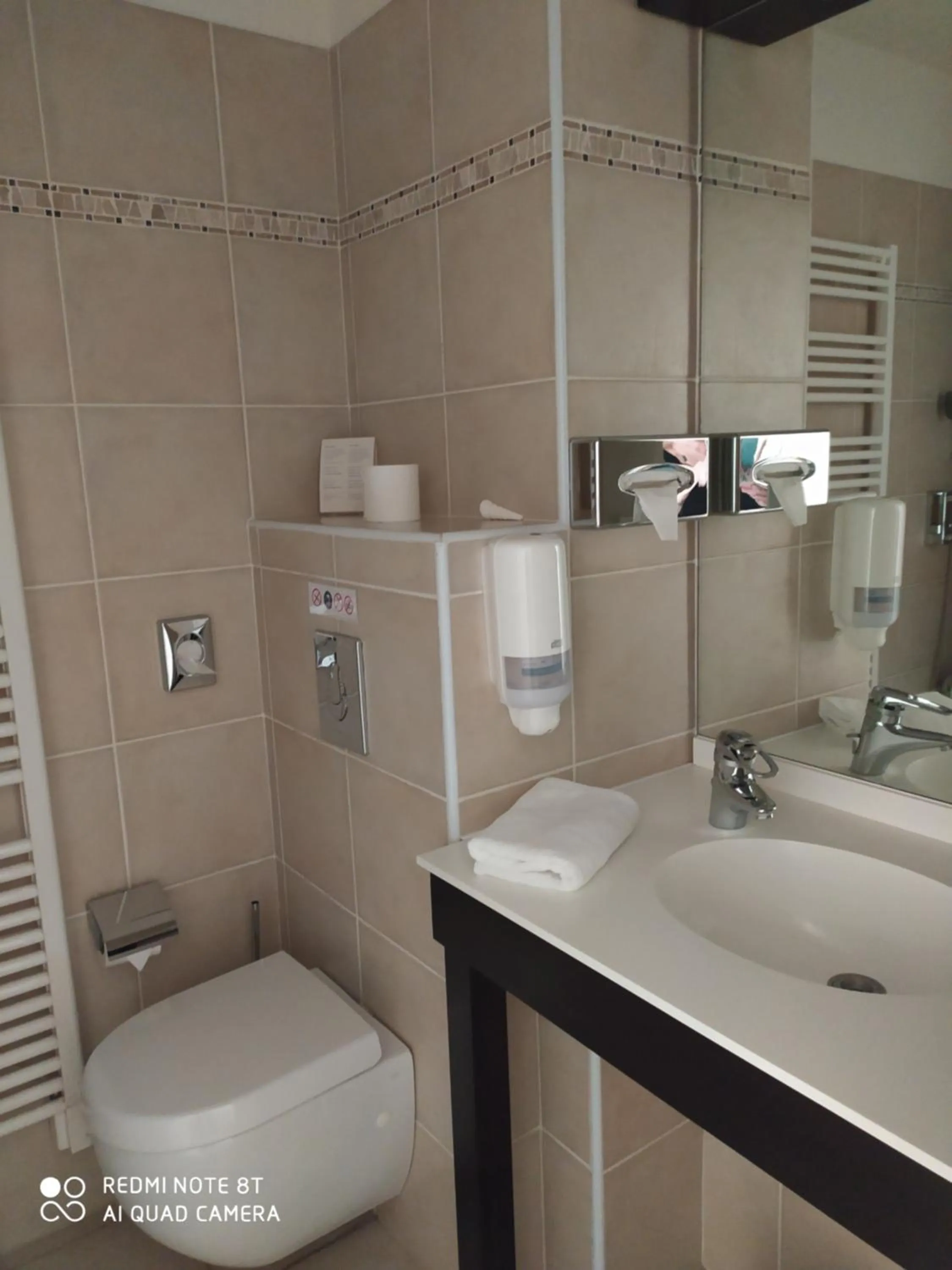 Decorative detail in hôtel Le Synaya