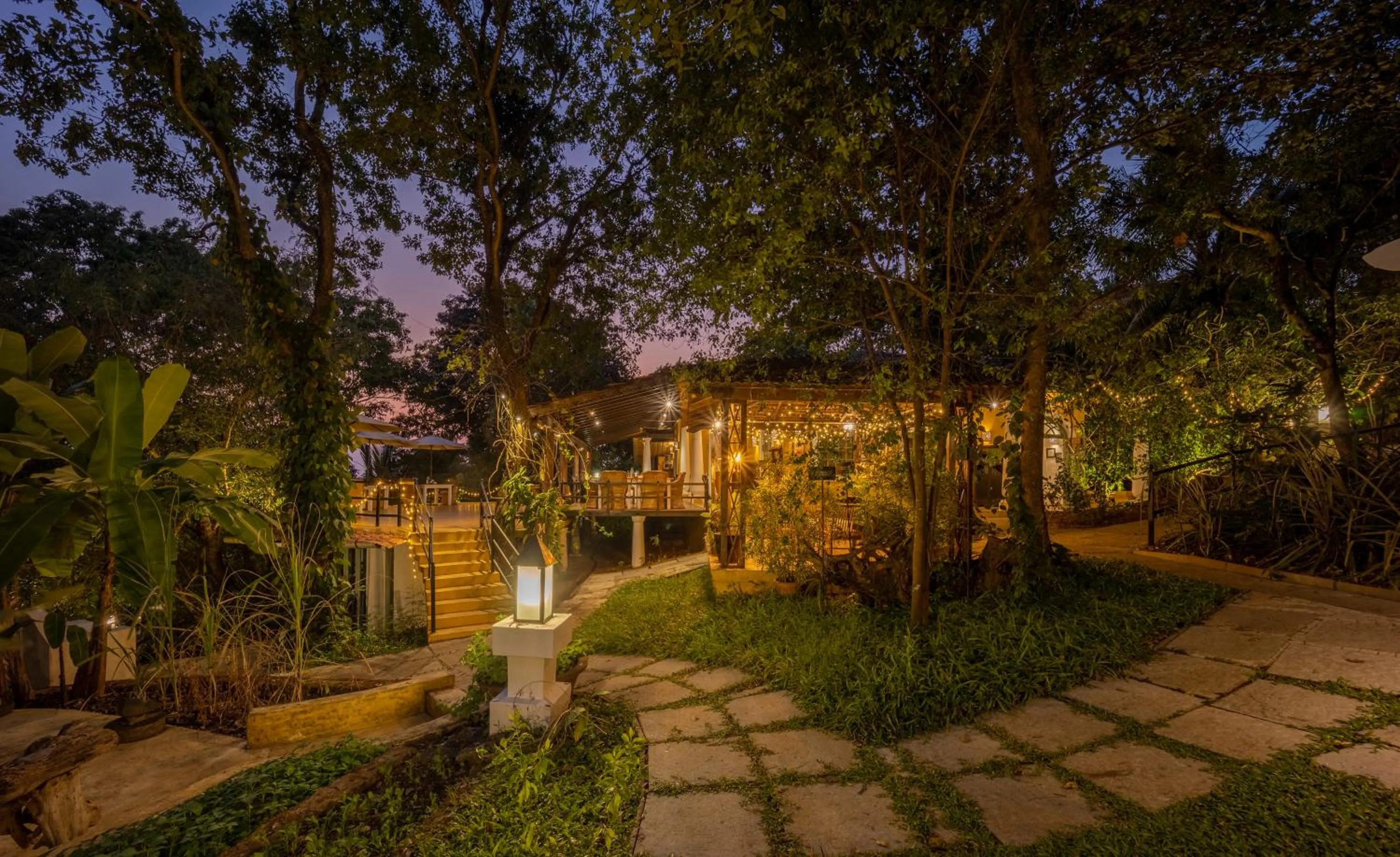 Restaurant/places to eat in Wildflower Villas - All Villa Hotel, Family Run