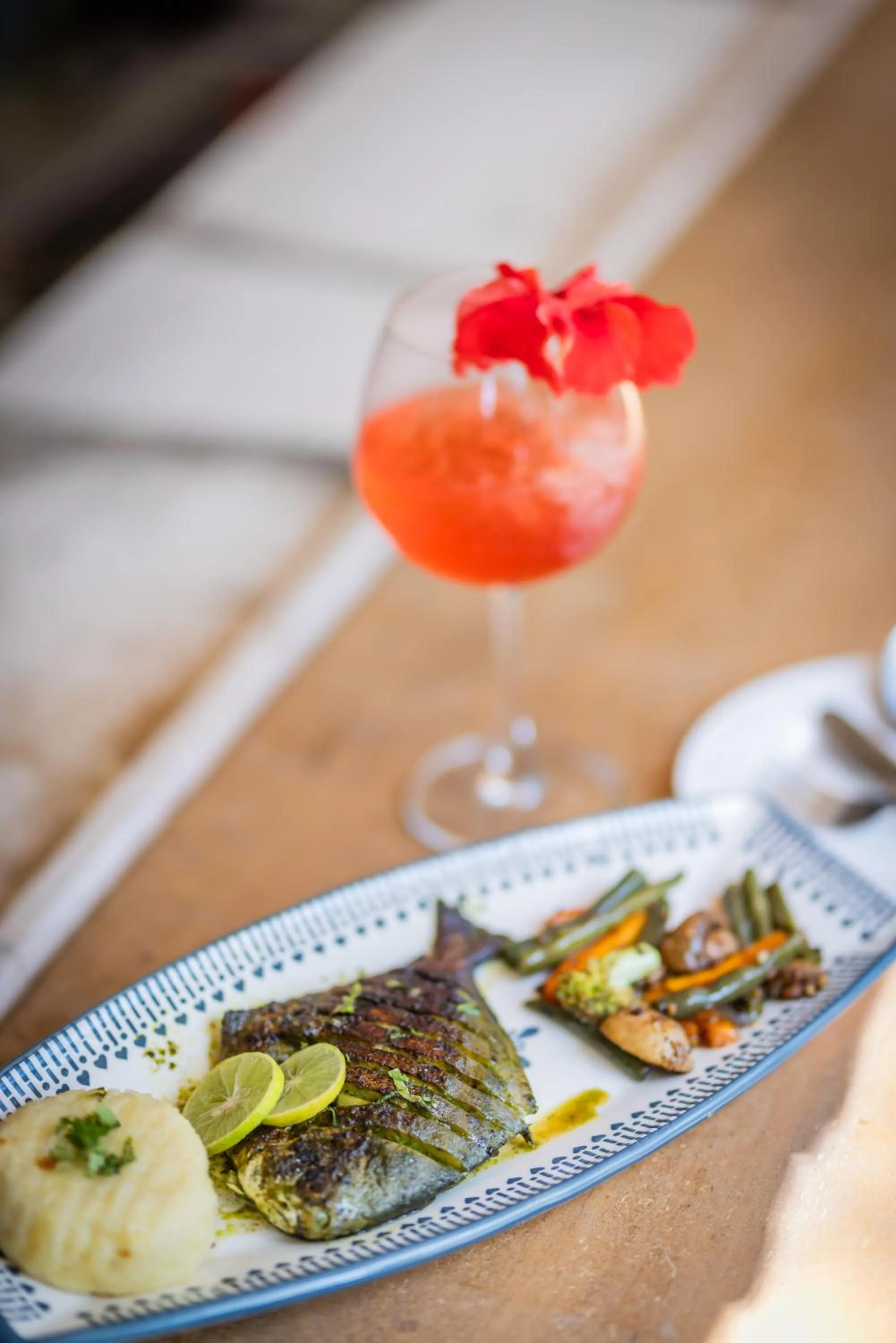 Food and drinks in Wildflower Goa