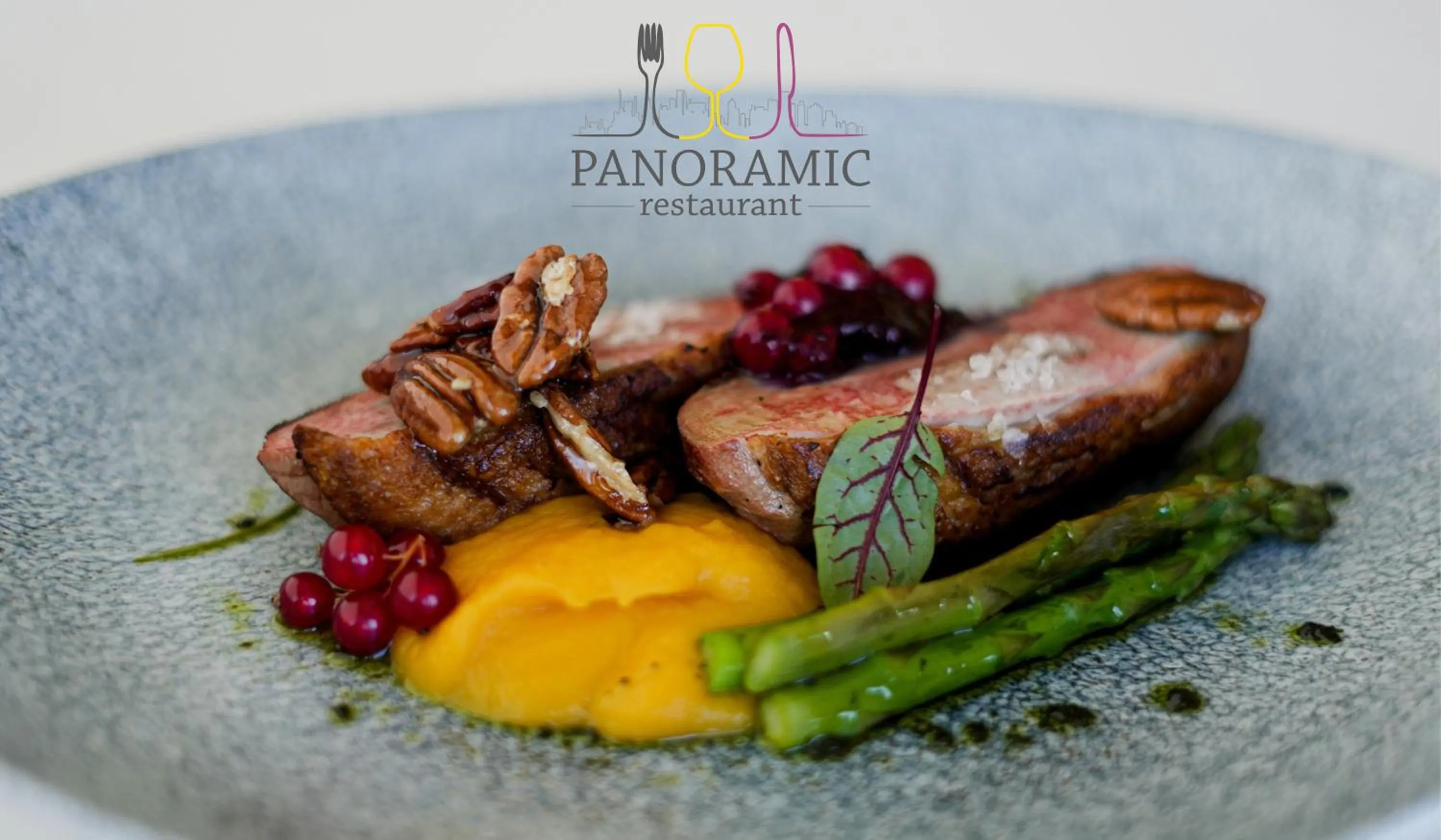 Restaurant/places to eat in Unirea Hotel & Spa