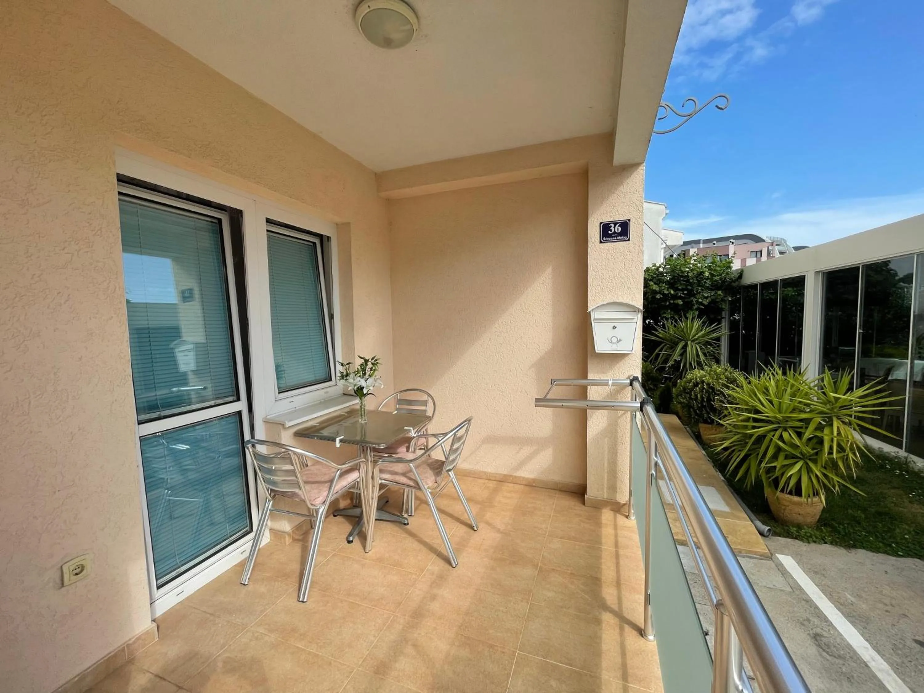 Restaurant/places to eat in Villa Kovacevic