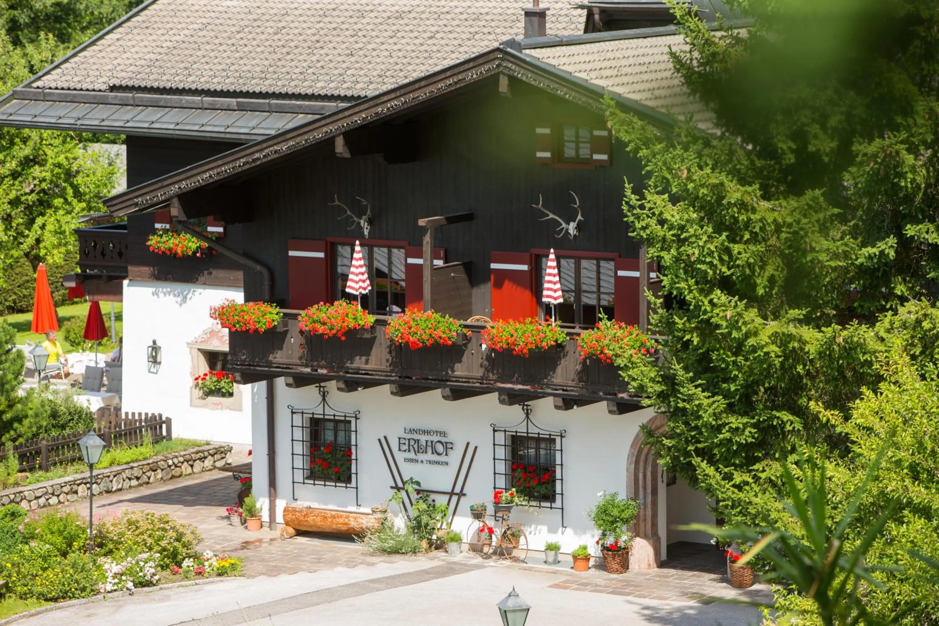 Facade/entrance in Der Erlhof Restaurant & Landhotel
