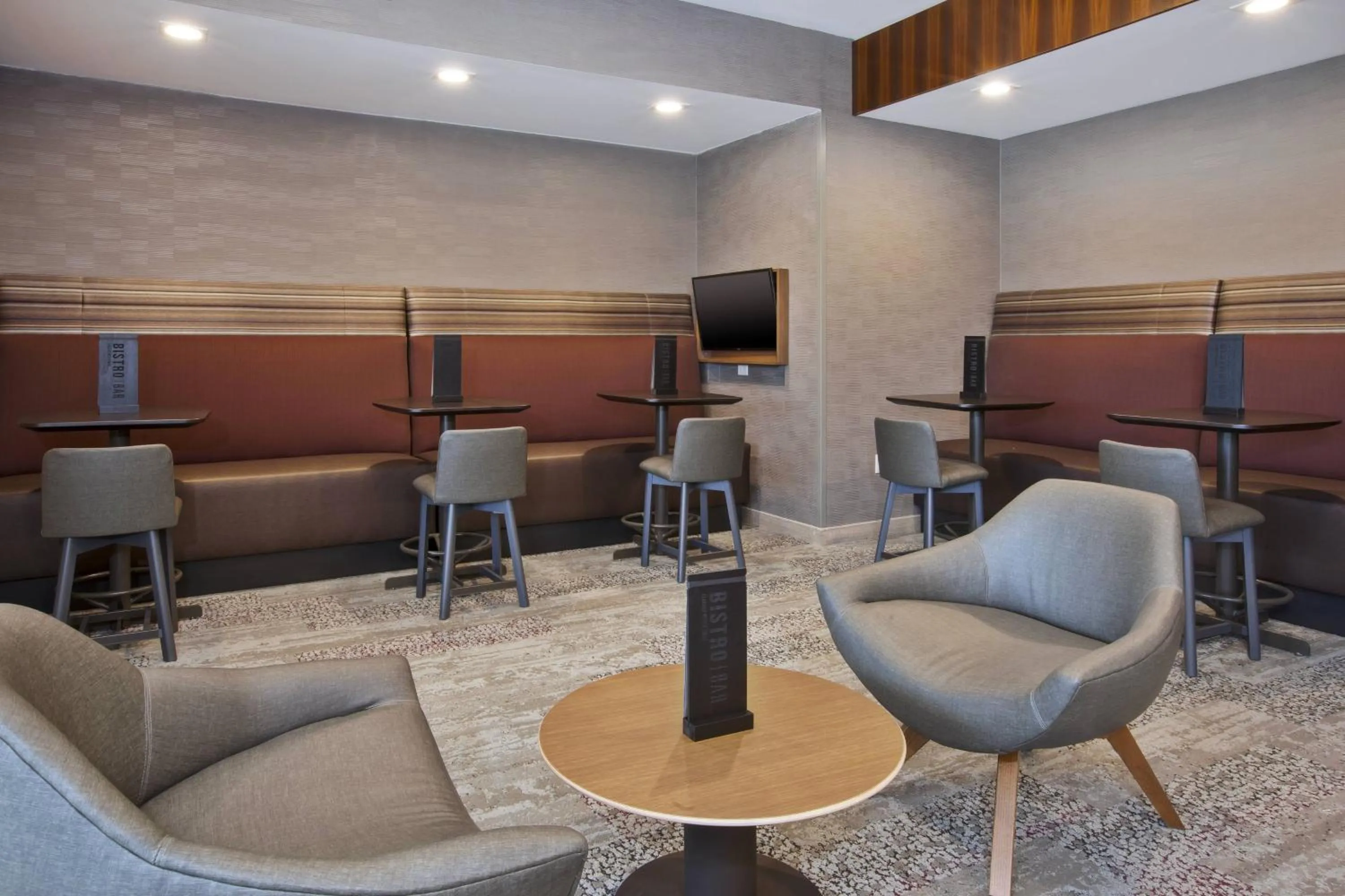 Lobby or reception in Courtyard by Marriott St. Joseph-Benton Harbor