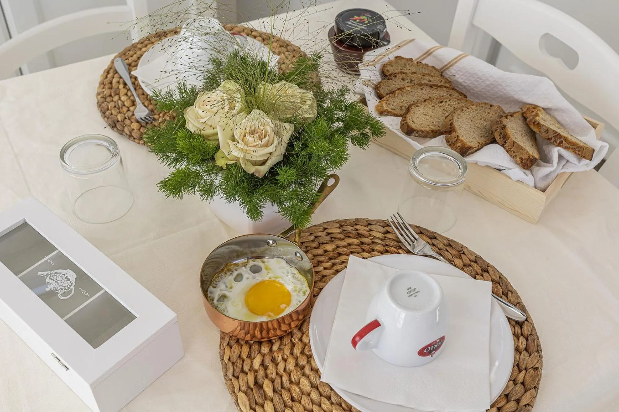 Breakfast in Petra Bianca