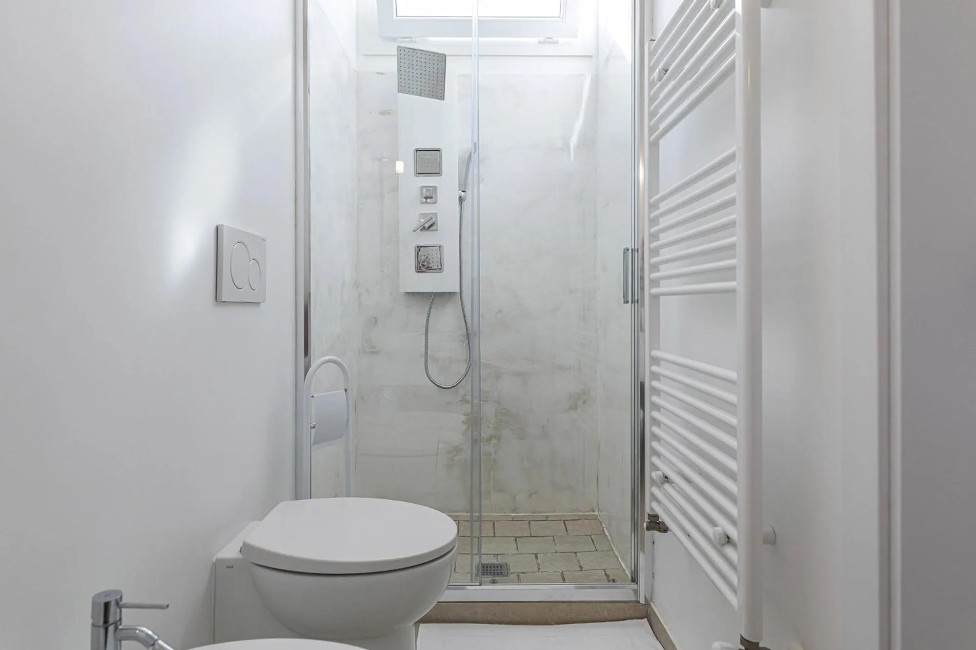 Bathroom in Petra Bianca