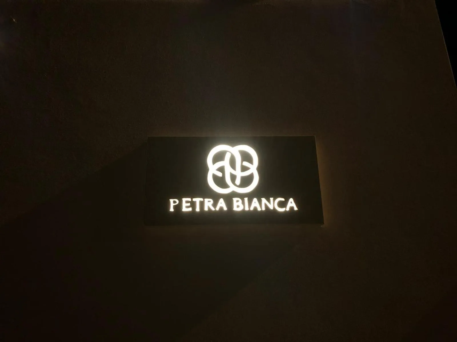 Property building in Petra Bianca