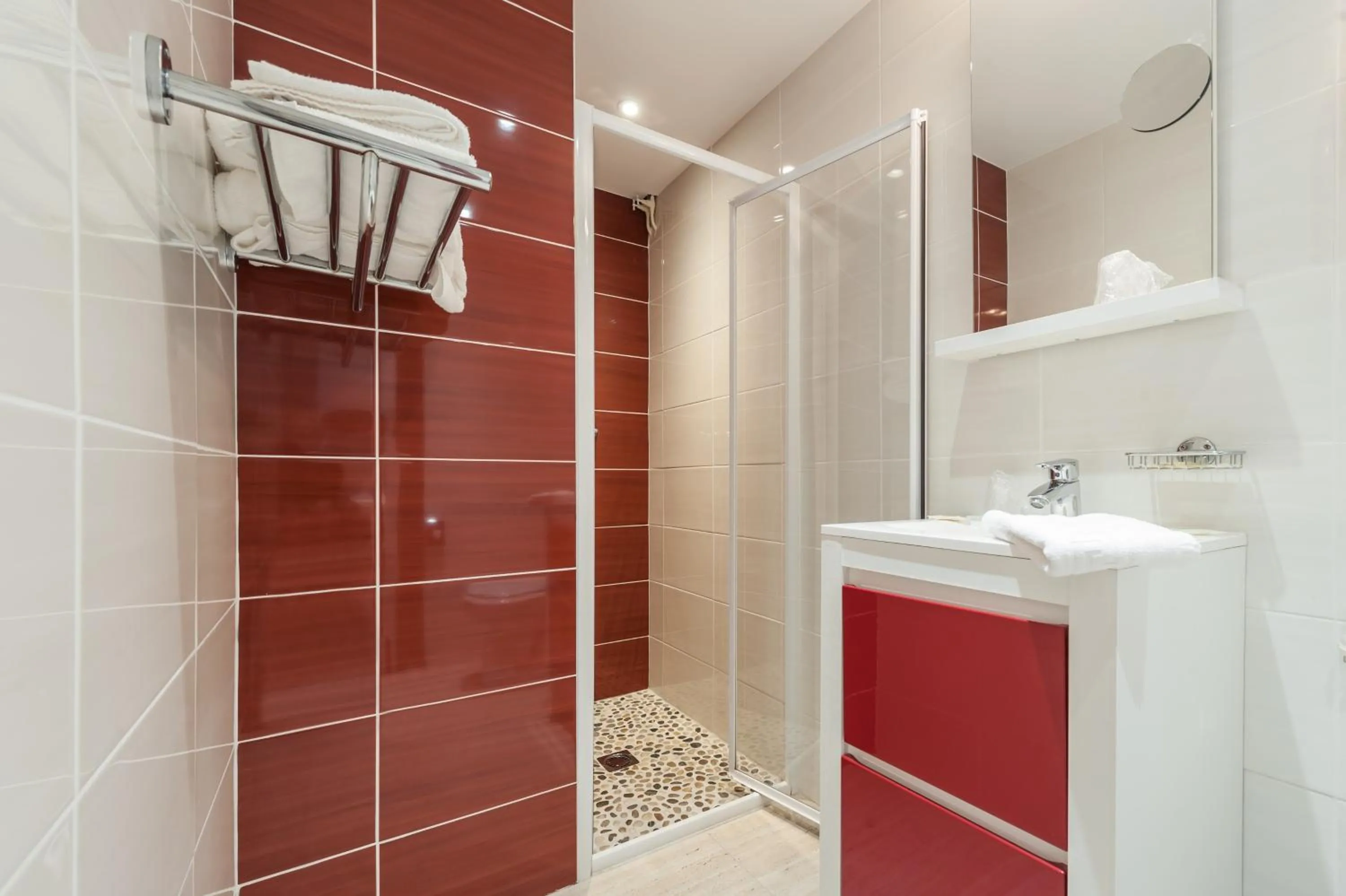 Bathroom in Hôtel de la Plage