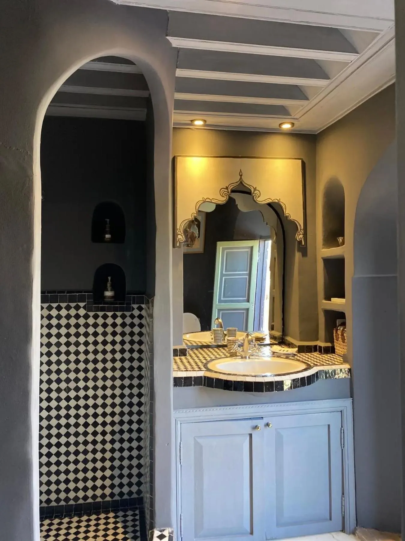 Bathroom in Ryad El Borj