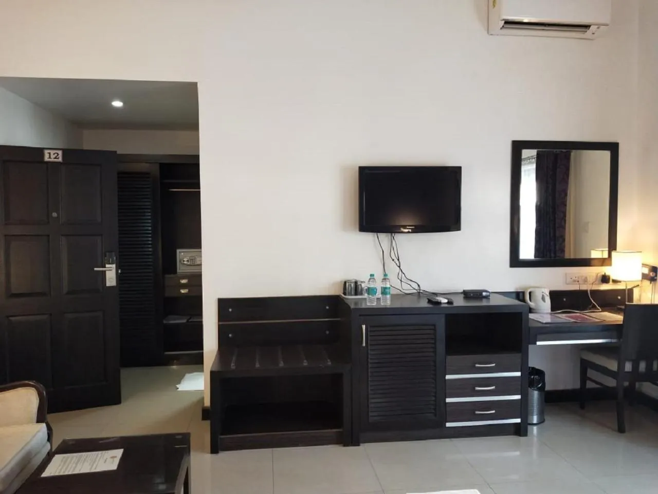 Bed in Silver Sands Hideaway Resort, Candolim