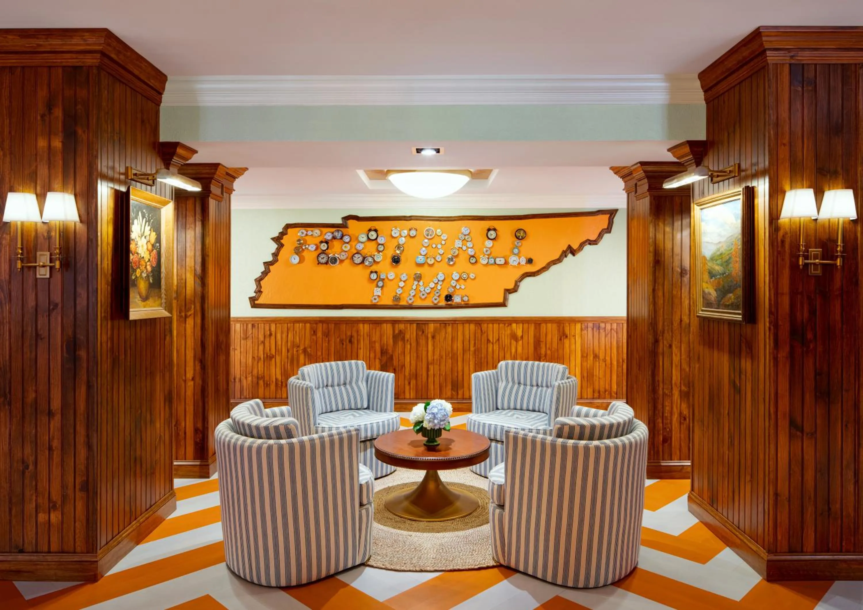 Seating area in Graduate by Hilton Knoxville