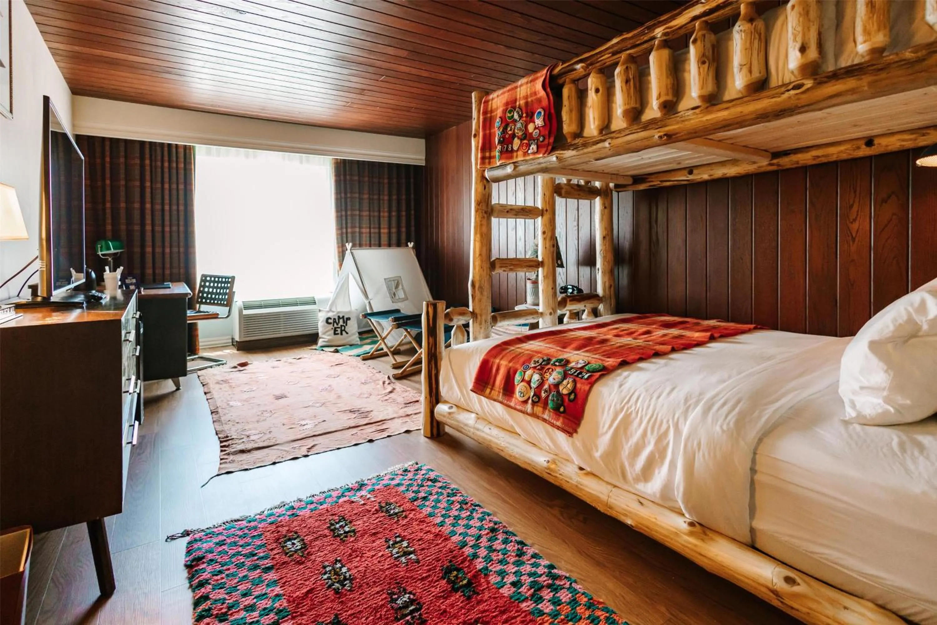 Bed in Graduate by Hilton Knoxville