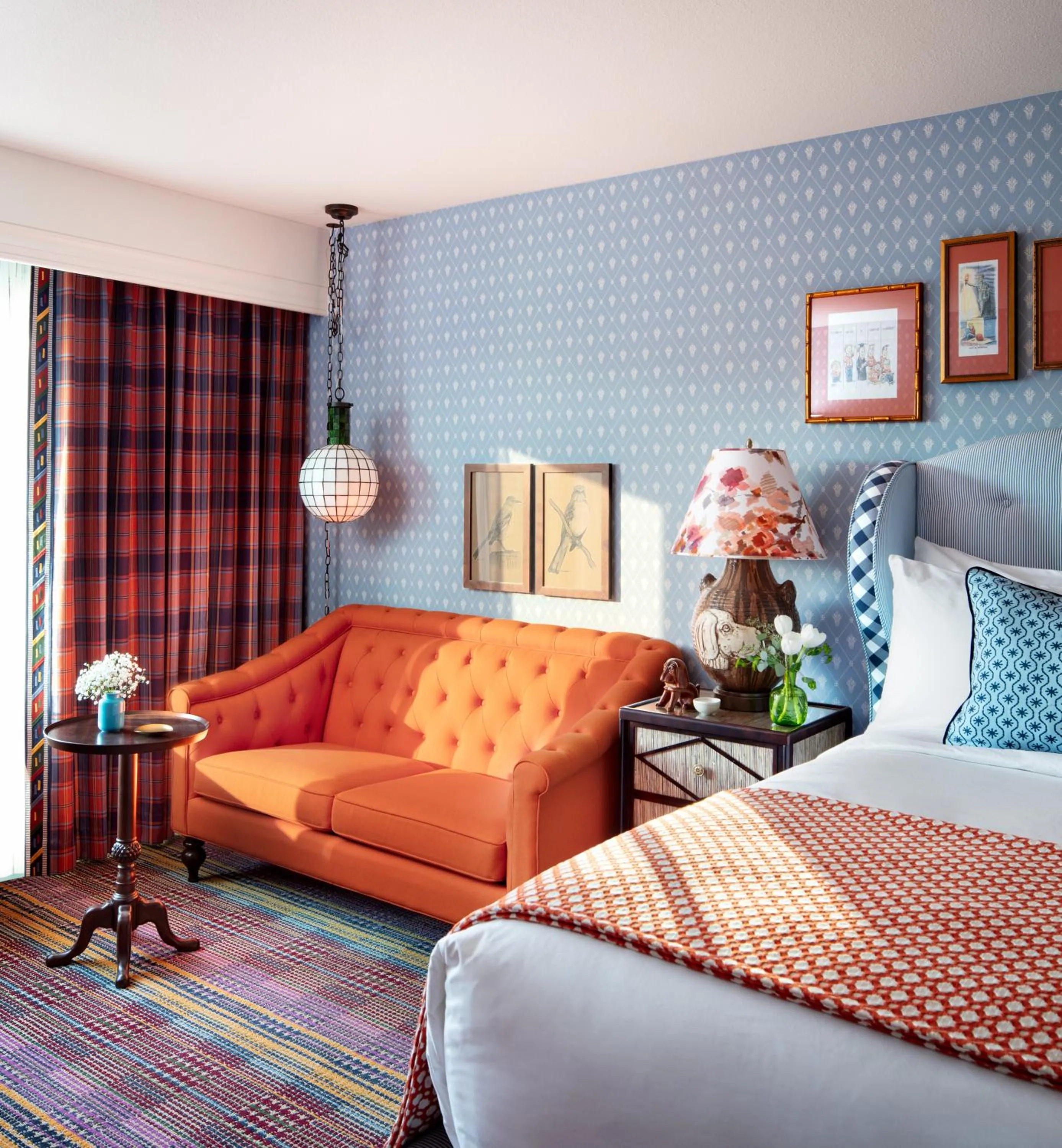 Bed in Graduate by Hilton Knoxville