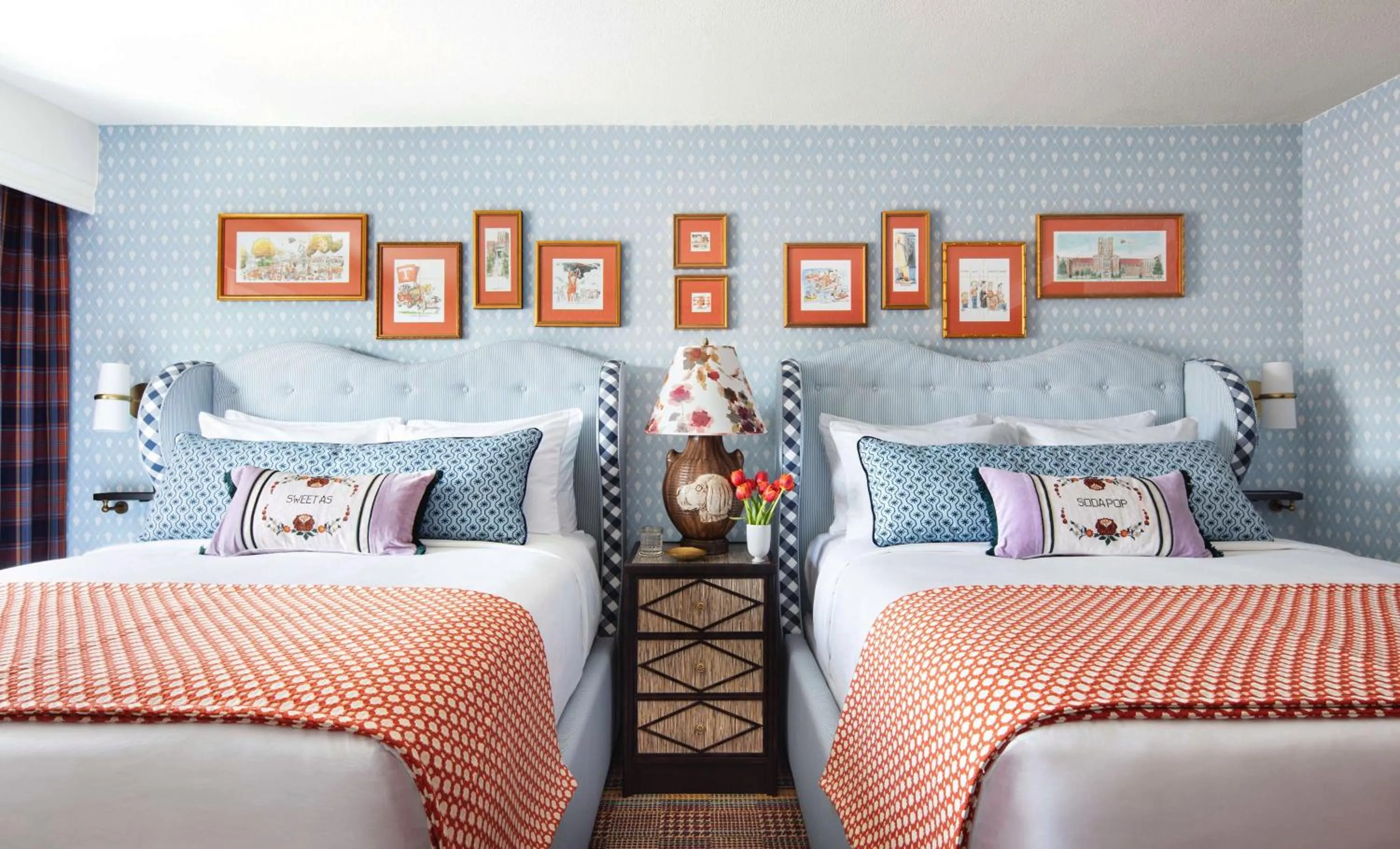 Bed in Graduate by Hilton Knoxville