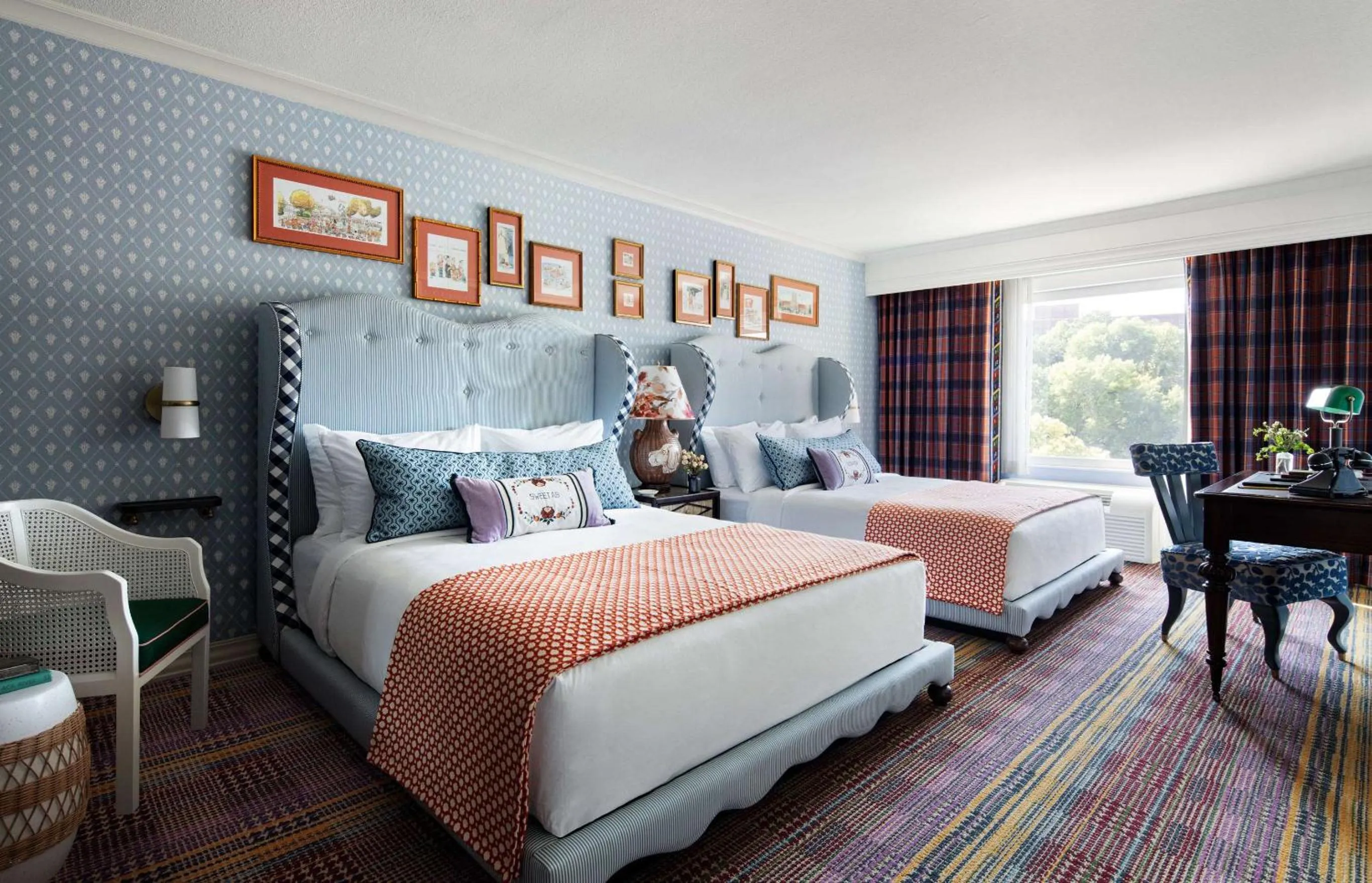 Bed in Graduate by Hilton Knoxville