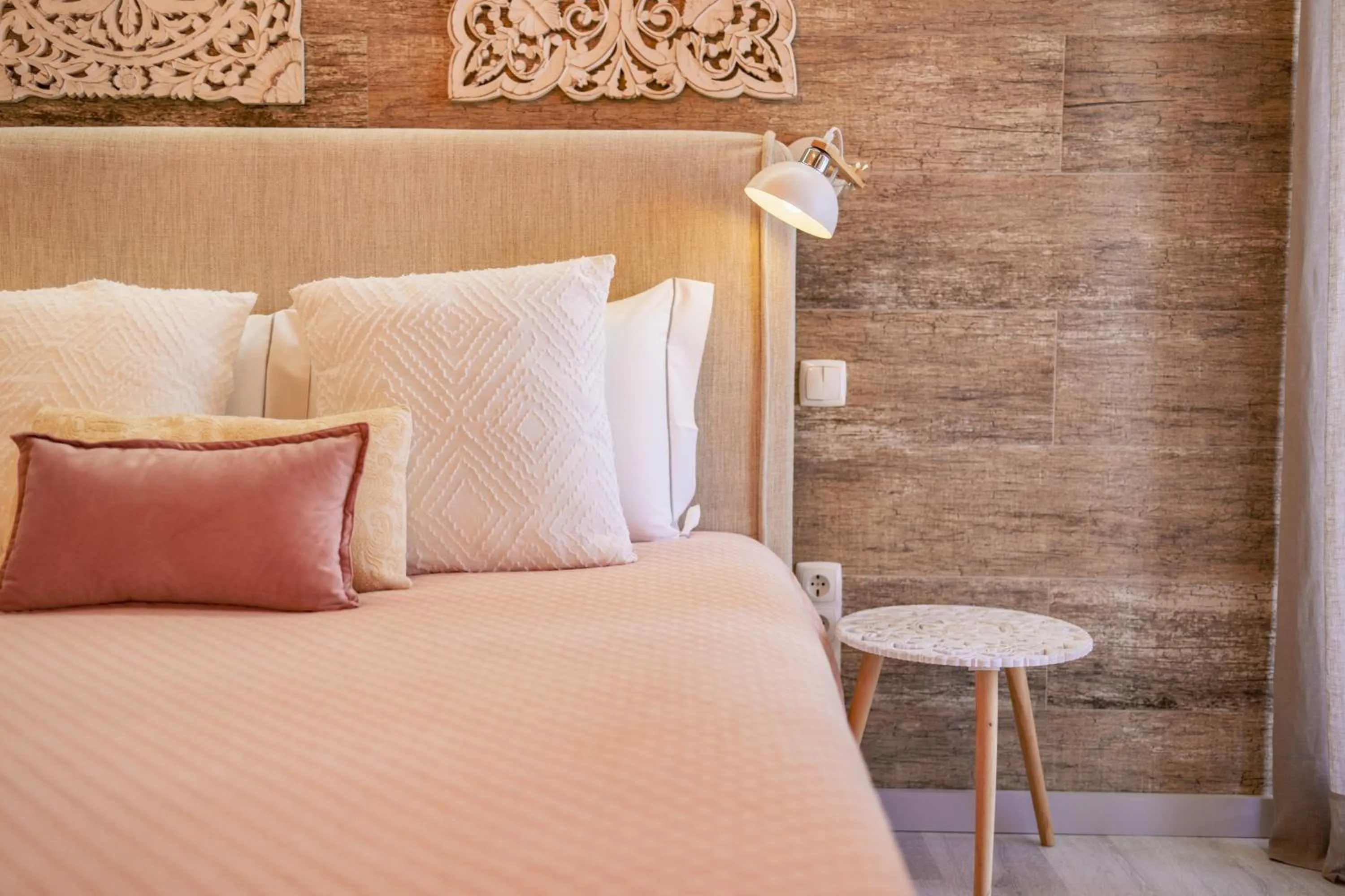 Bed in My Bed in pico