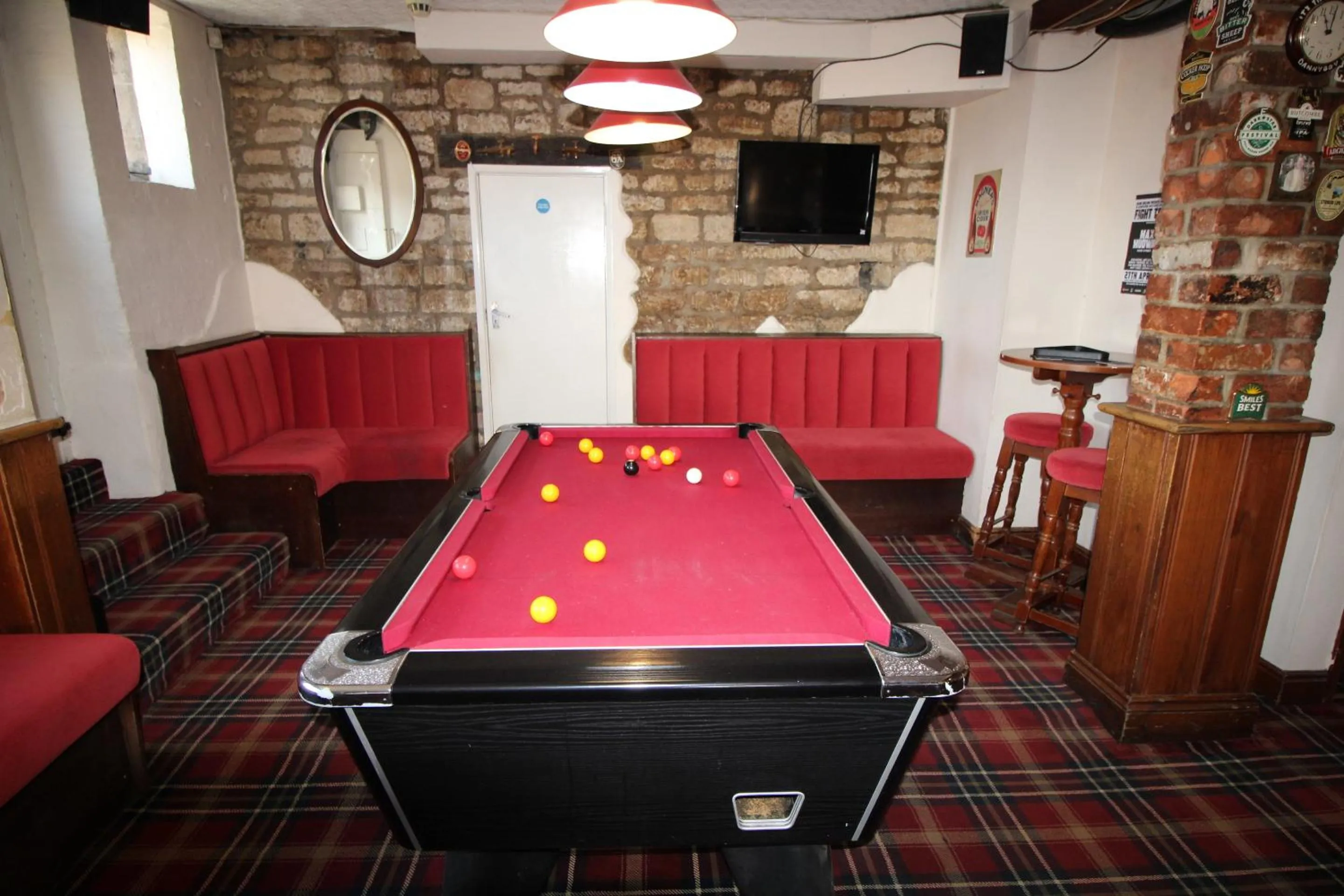 Lounge or bar in The Clothiers Arms