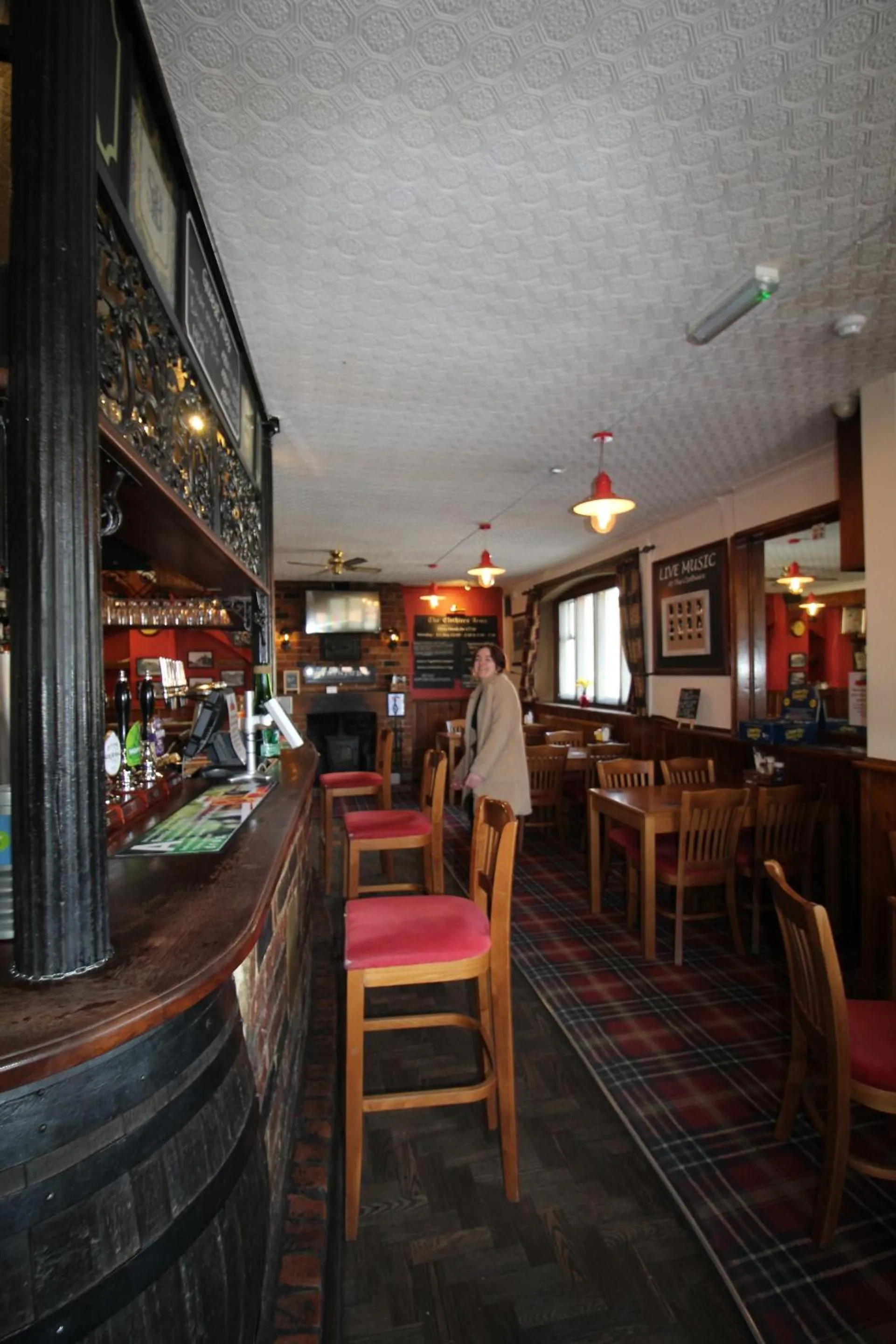 Lounge or bar in The Clothiers Arms