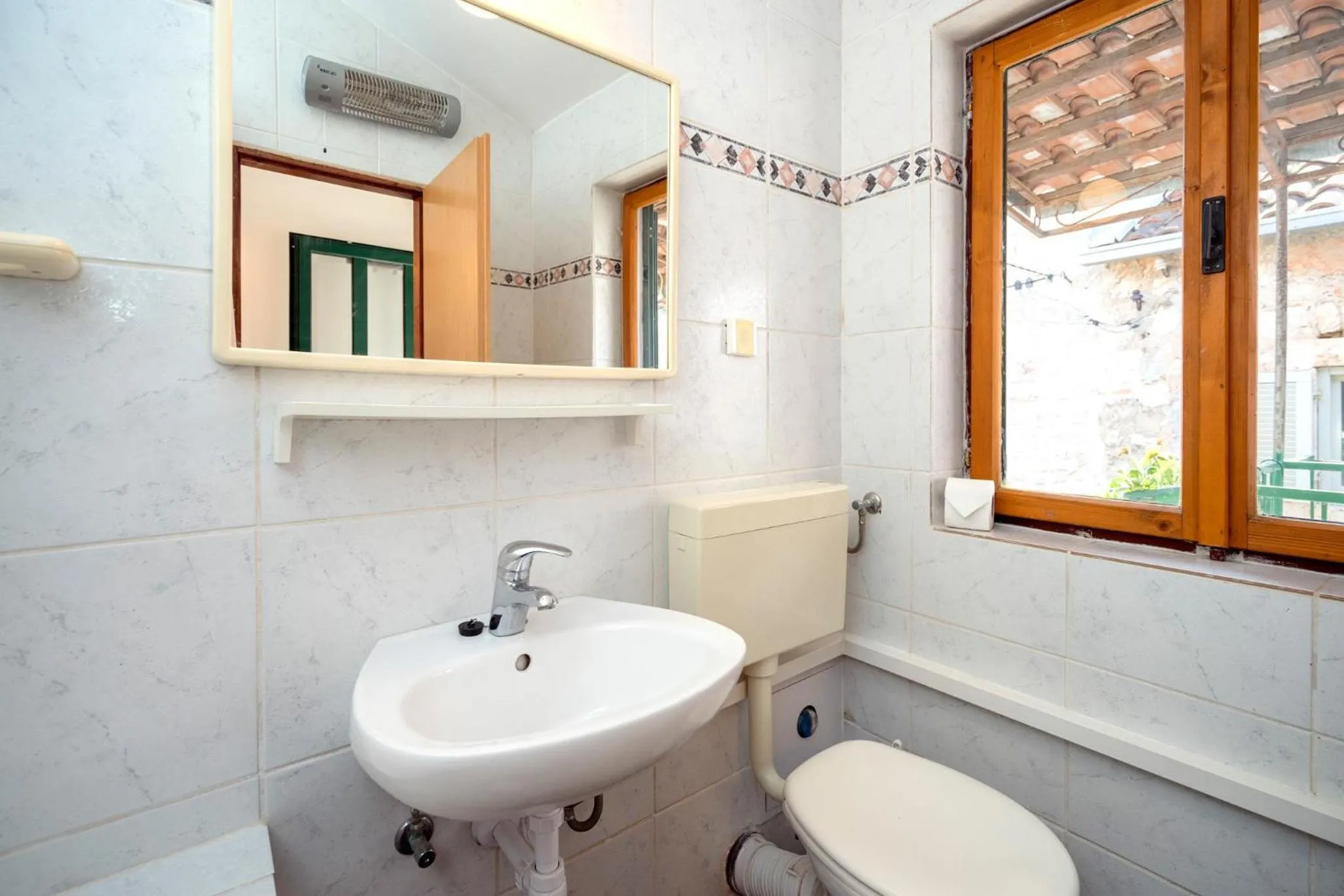 Toilet in Apartments Lotti