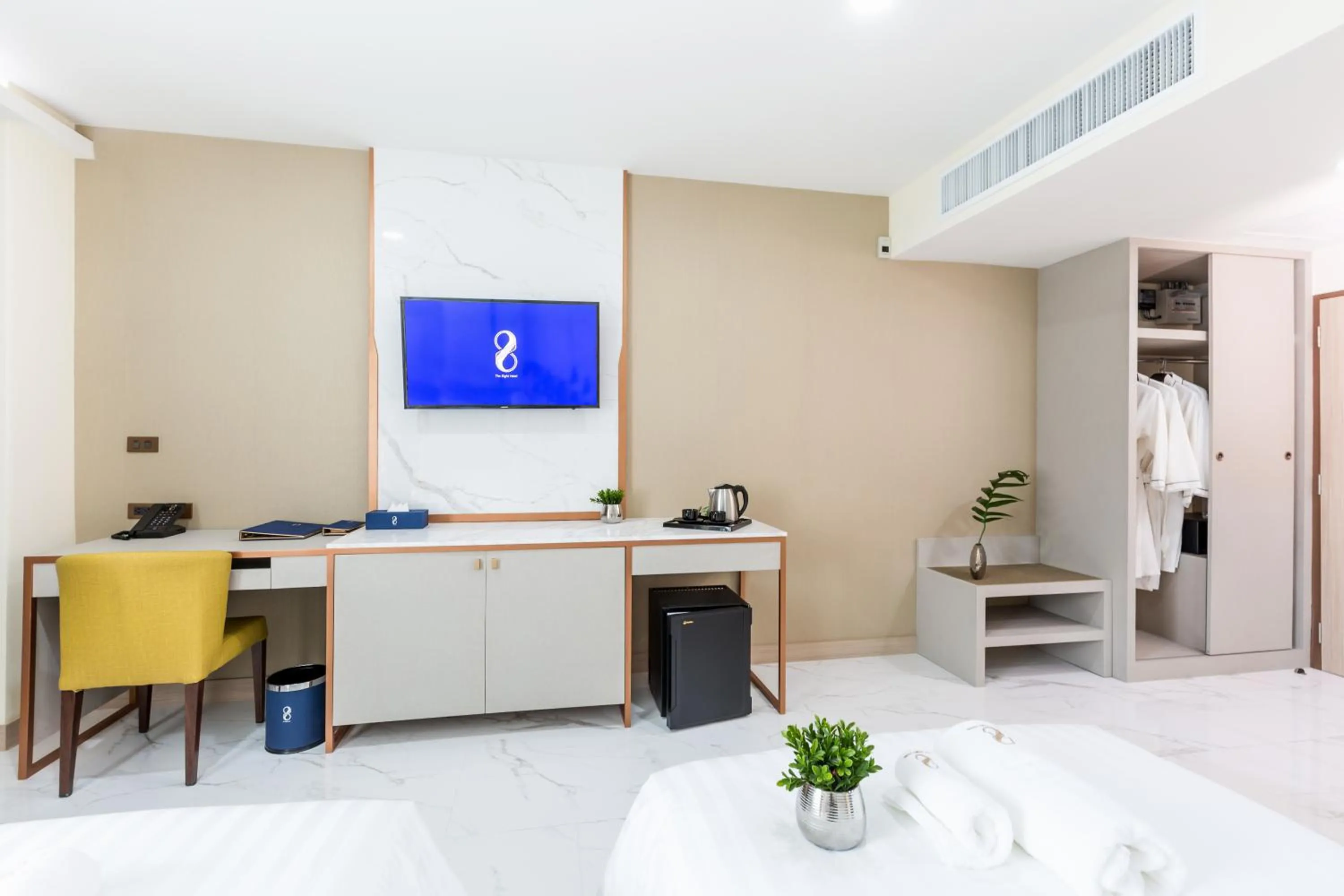 TV and multimedia in The 8 Hotel Udonthani