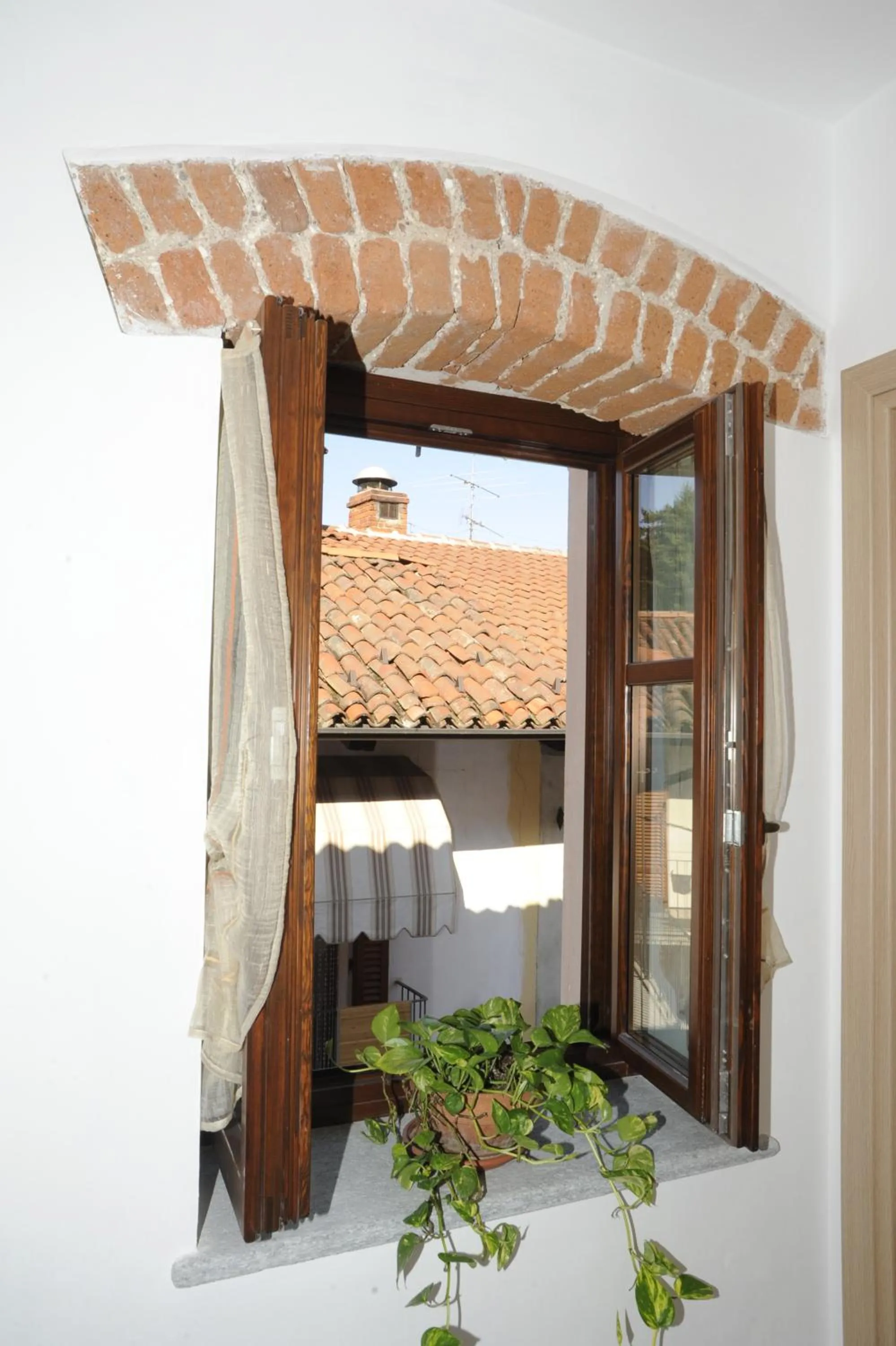 Decorative detail in La Ghiacciaia