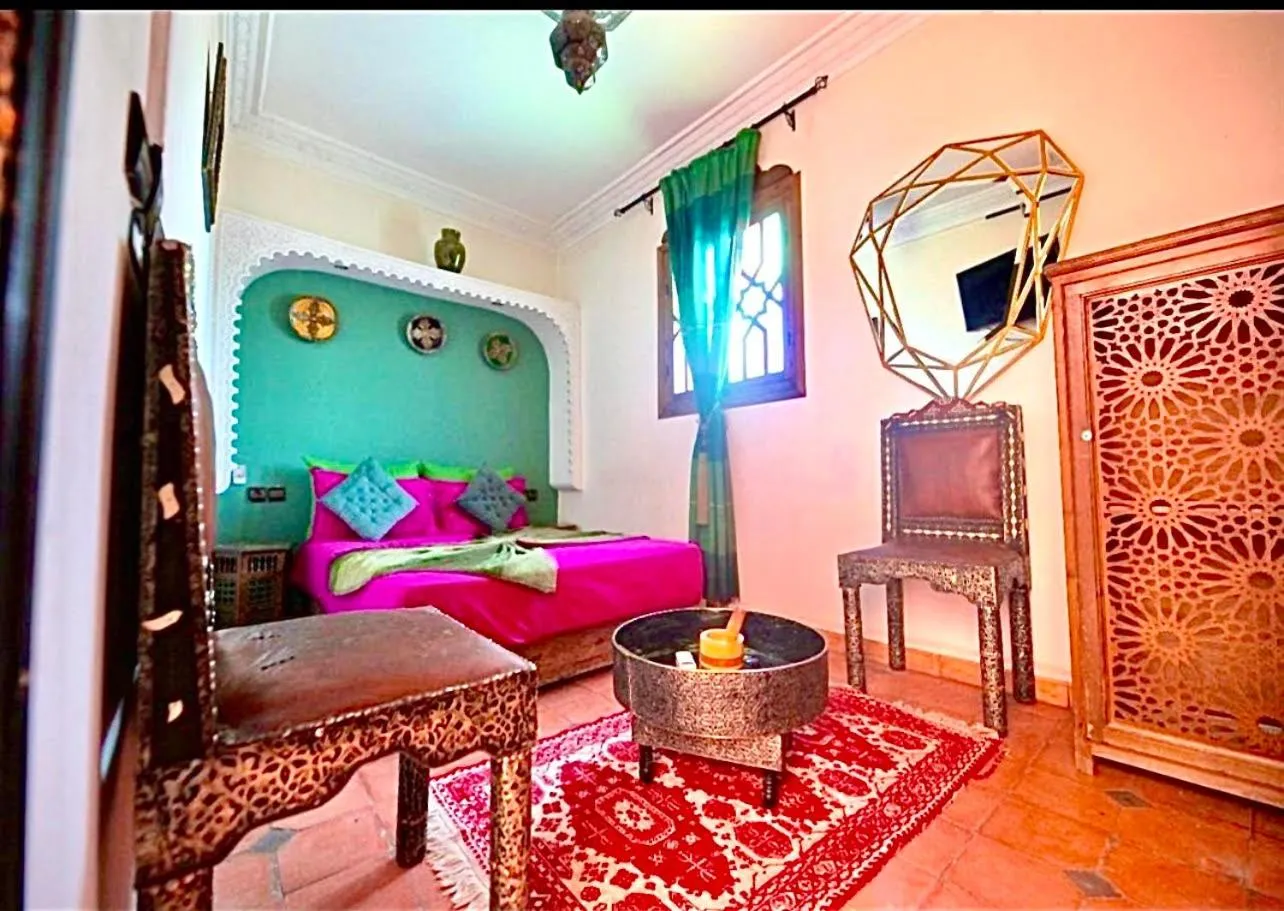 Bed in Riad Maison Aicha