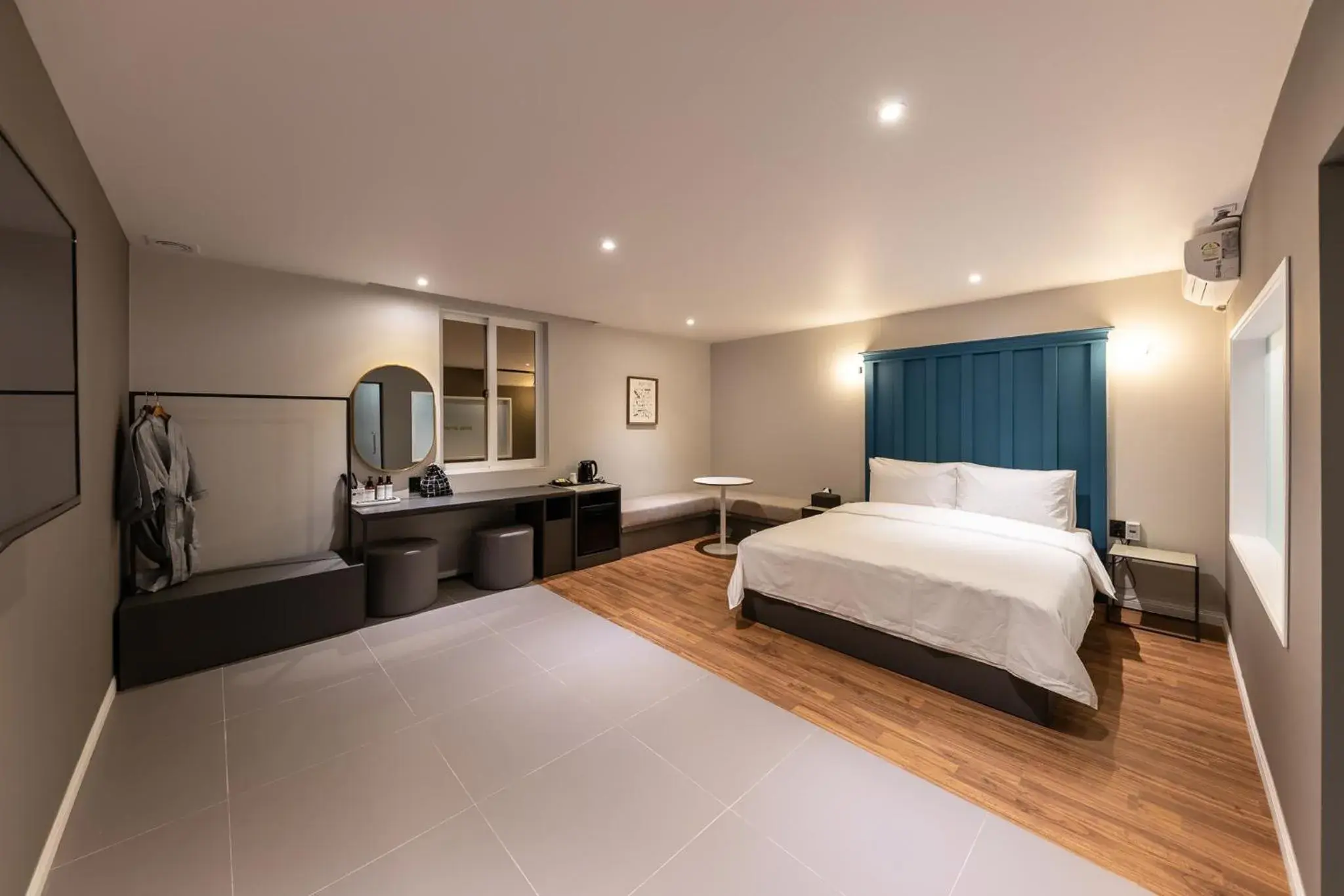 Superior Double Room in Brown Dot Hotel Seong Seo Superior Double Room in Brown Dot Hotel Seong Seo